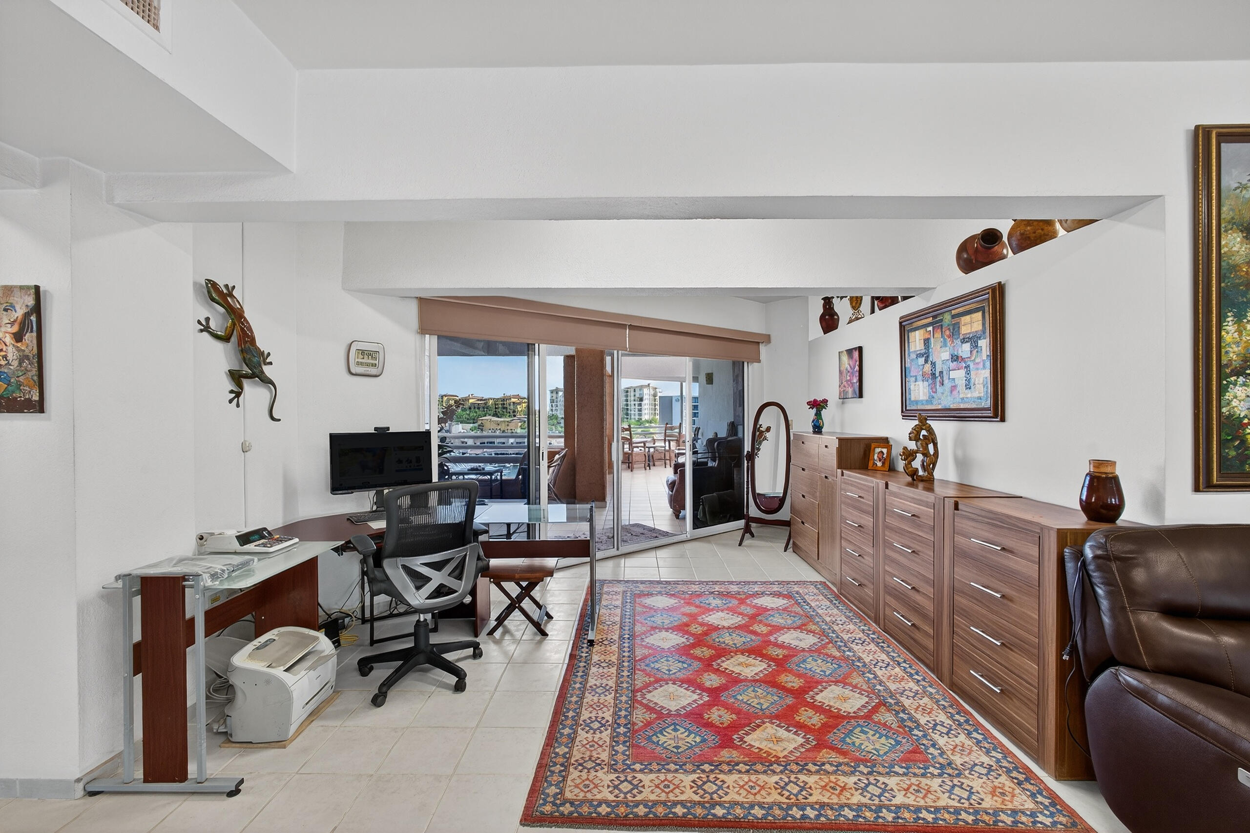 Boulevard Marina, Condo 603, Plaza Nautica