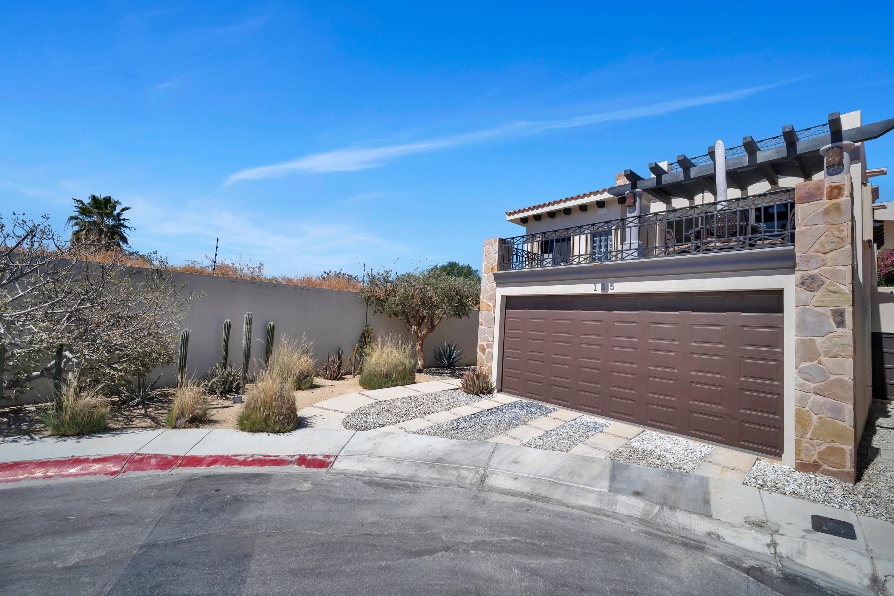 115 Las Estrellas, Ventanas Phase 1