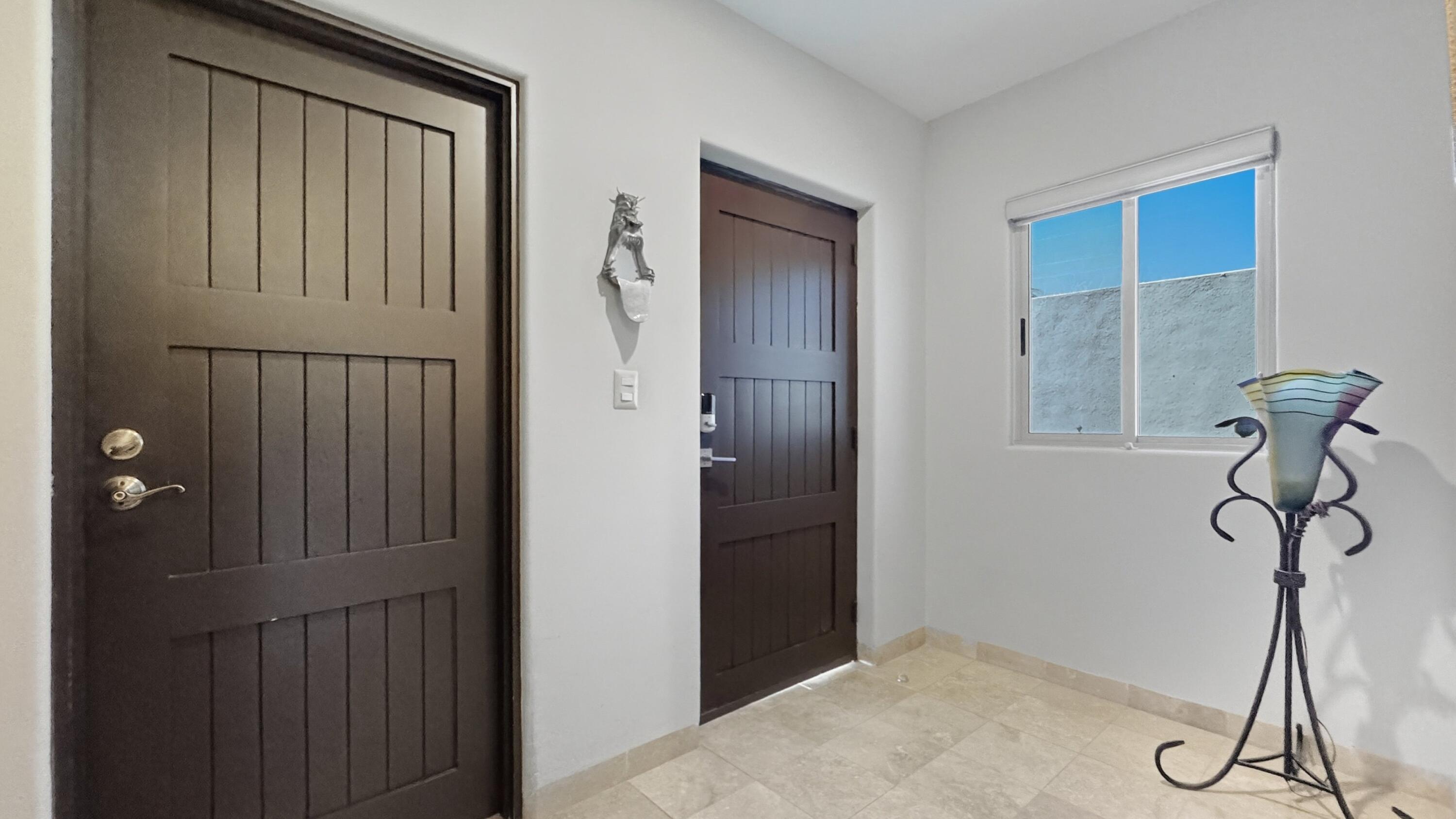 115 Las Estrellas, Ventanas Phase 1