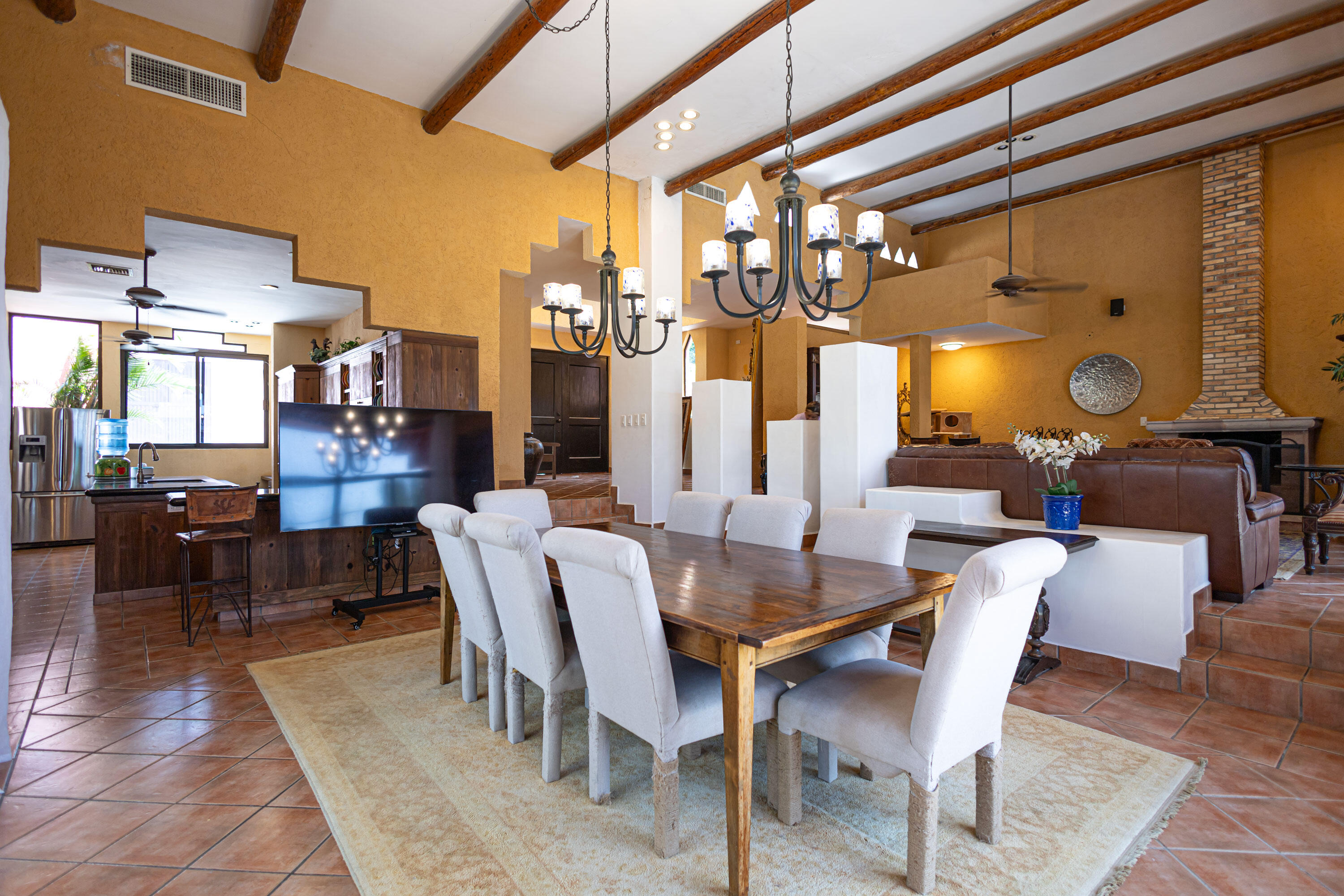 6 Colina, Villa Rosa