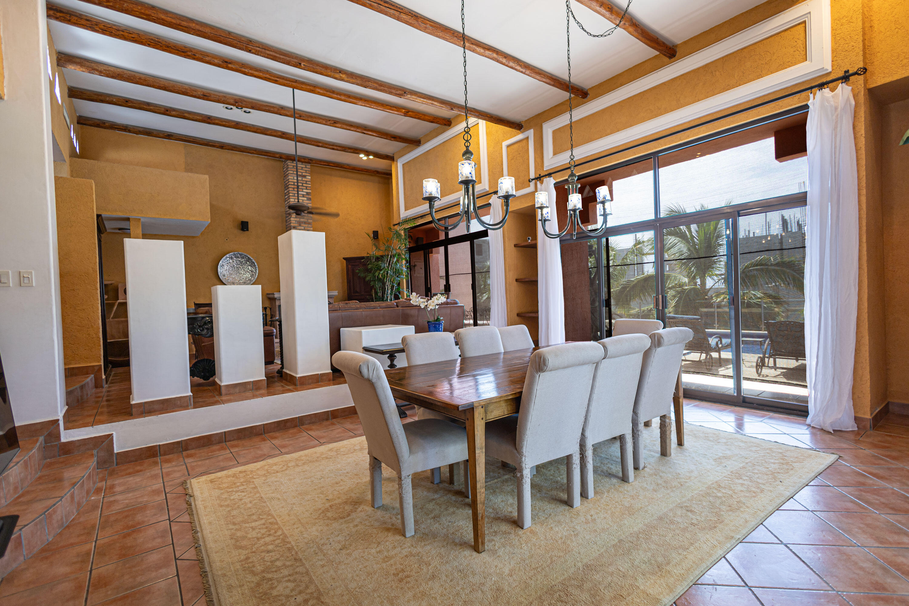 6 Colina, Villa Rosa