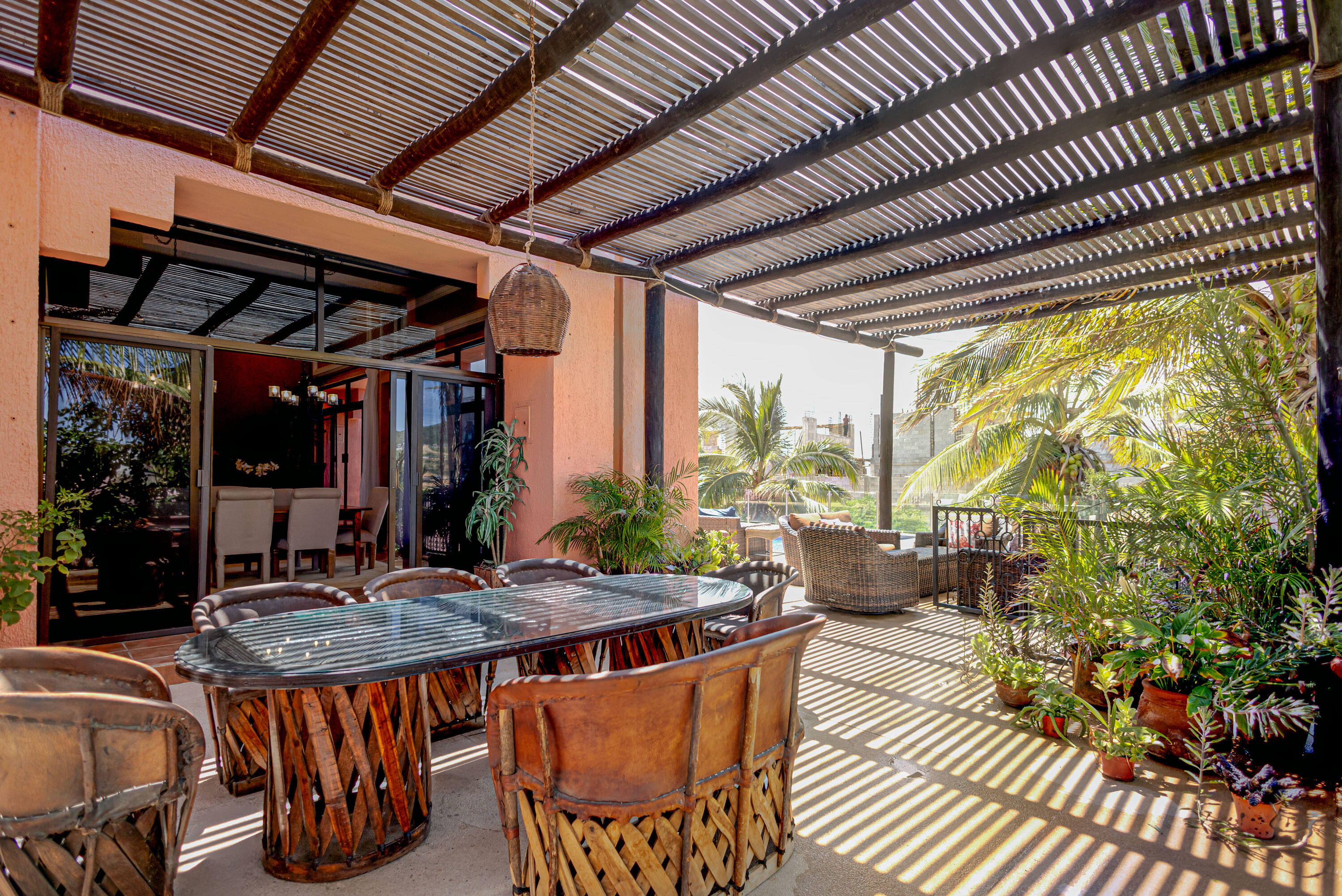 6 Colina, Villa Rosa