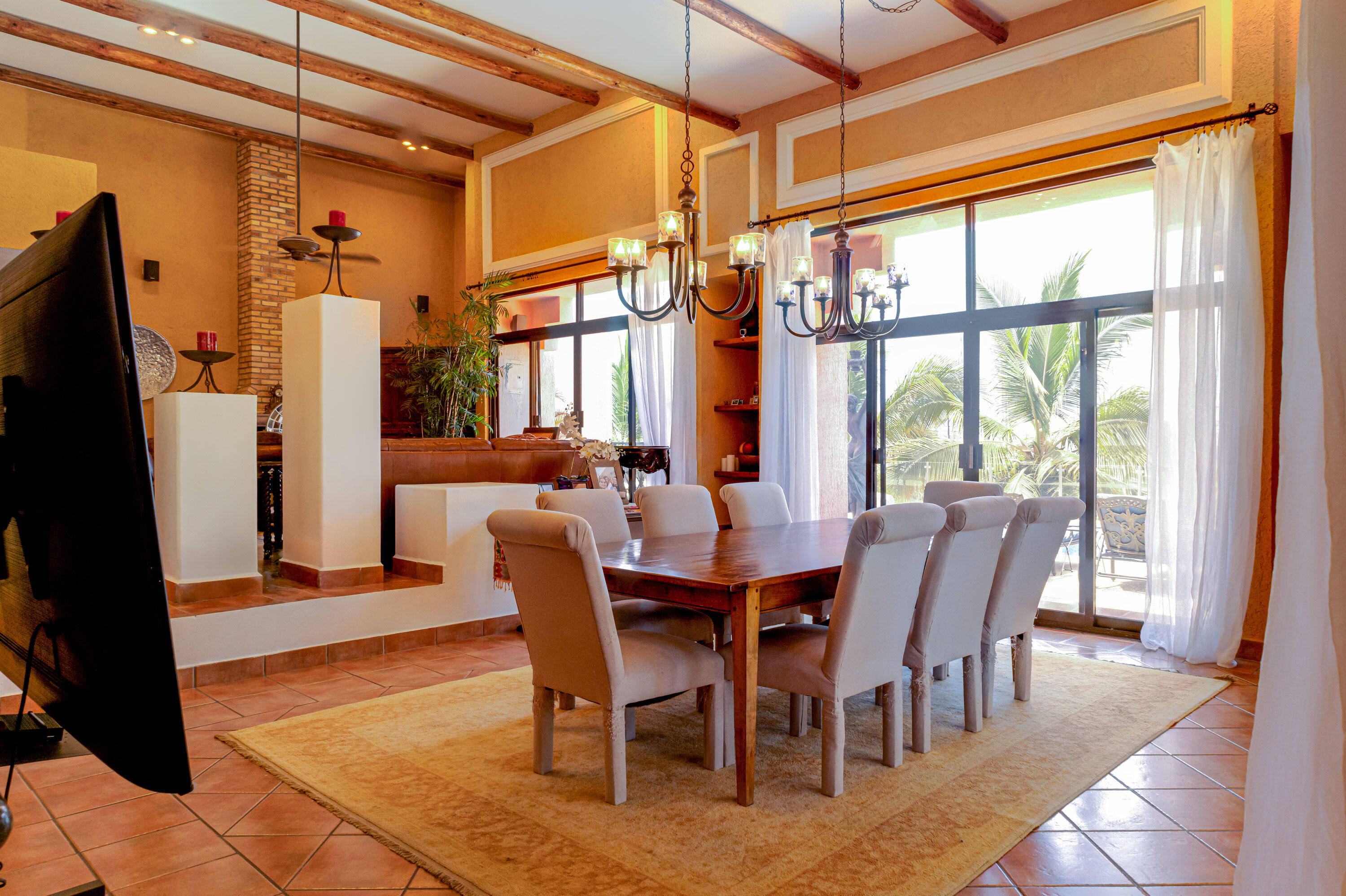 6 Colina, Villa Rosa