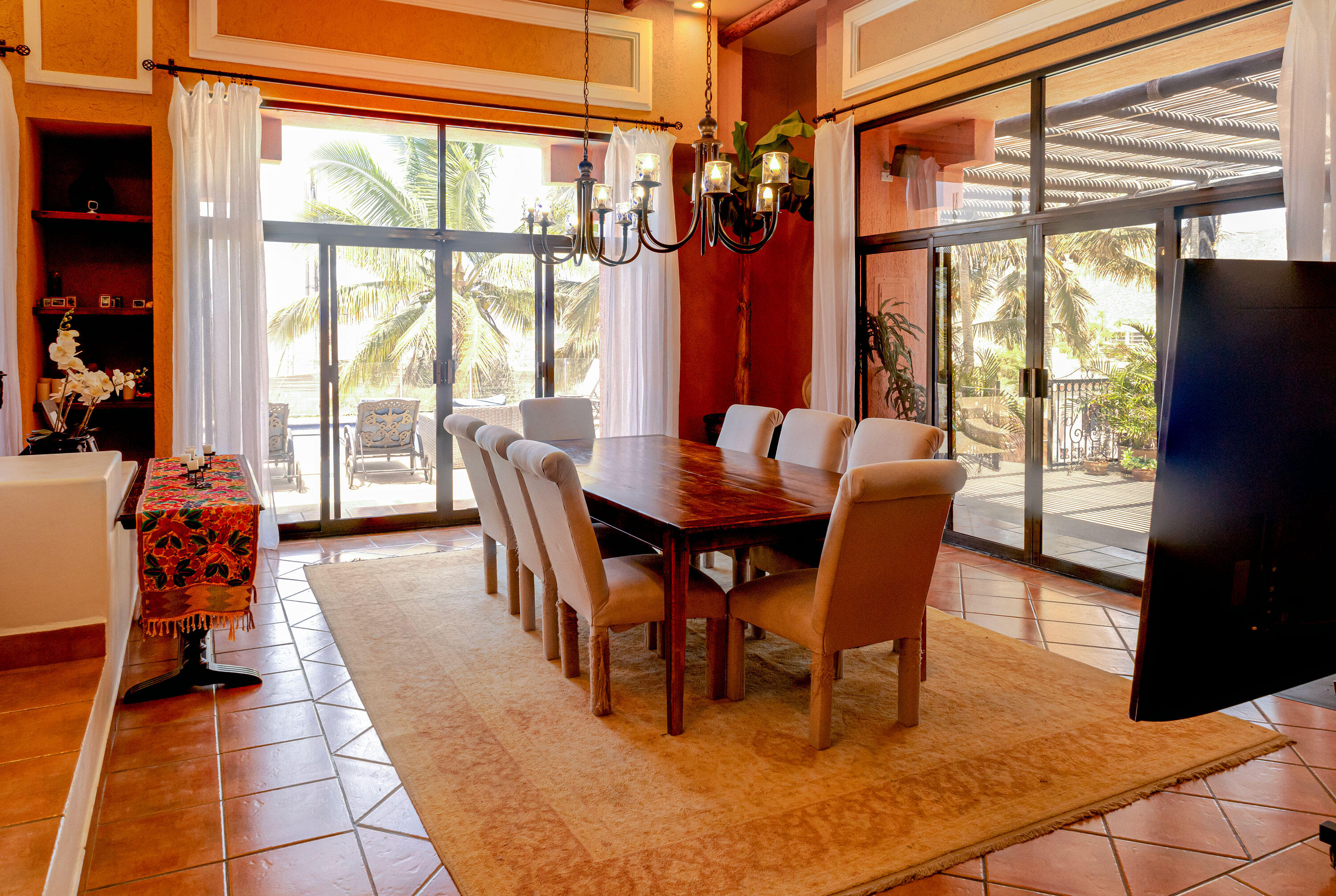 6 Colina, Villa Rosa