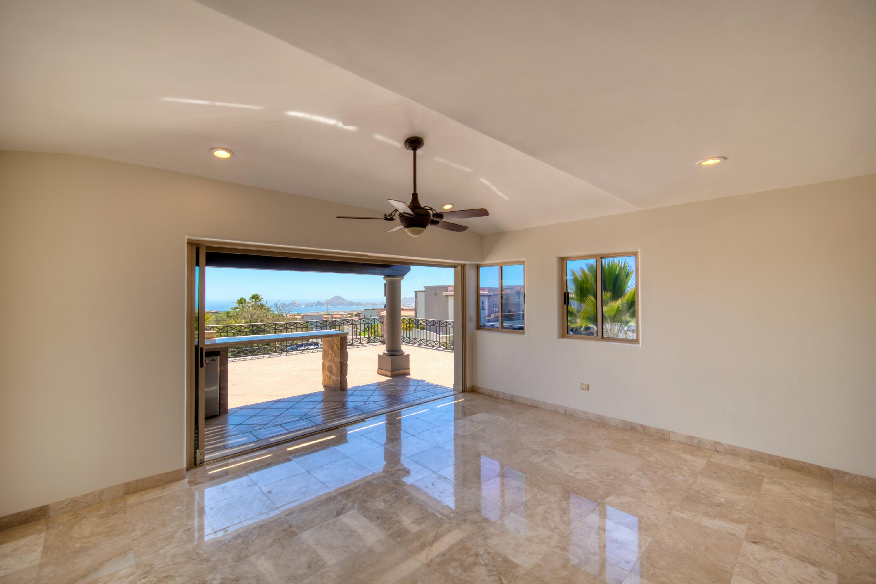 Casa 54 Los Cangrejos, Ventanas Phase 1