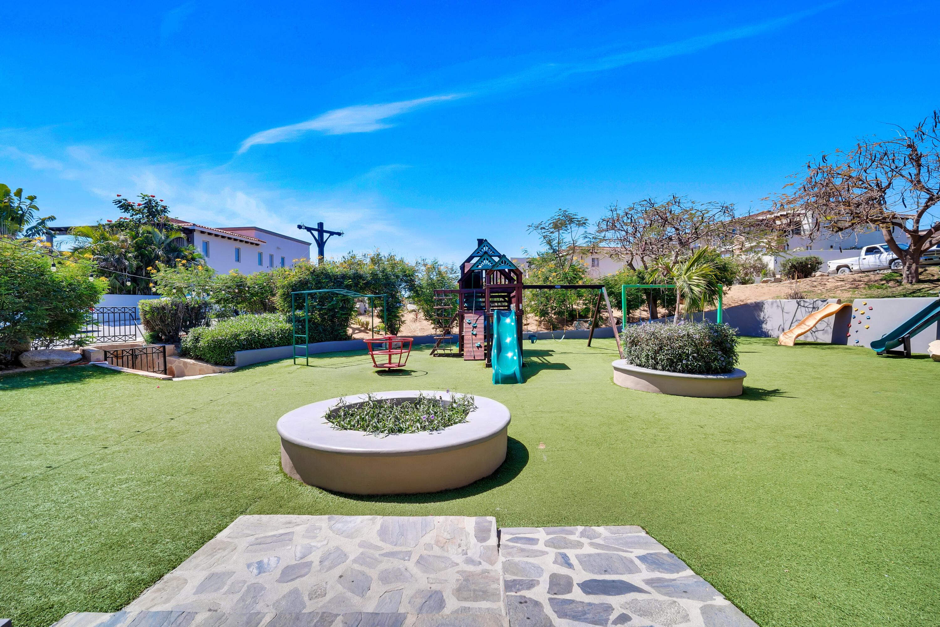 Casa 54 Los Cangrejos, Ventanas Phase 1