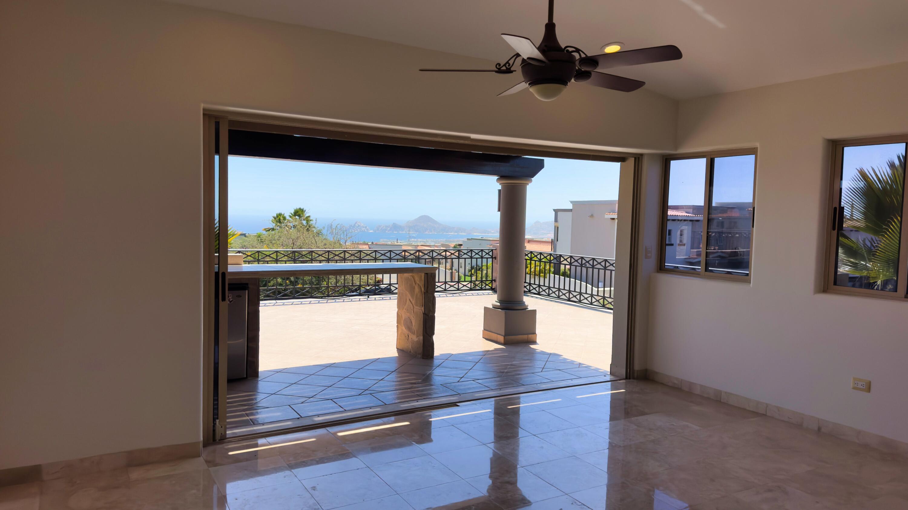 Casa 54 Los Cangrejos, Ventanas Phase 1