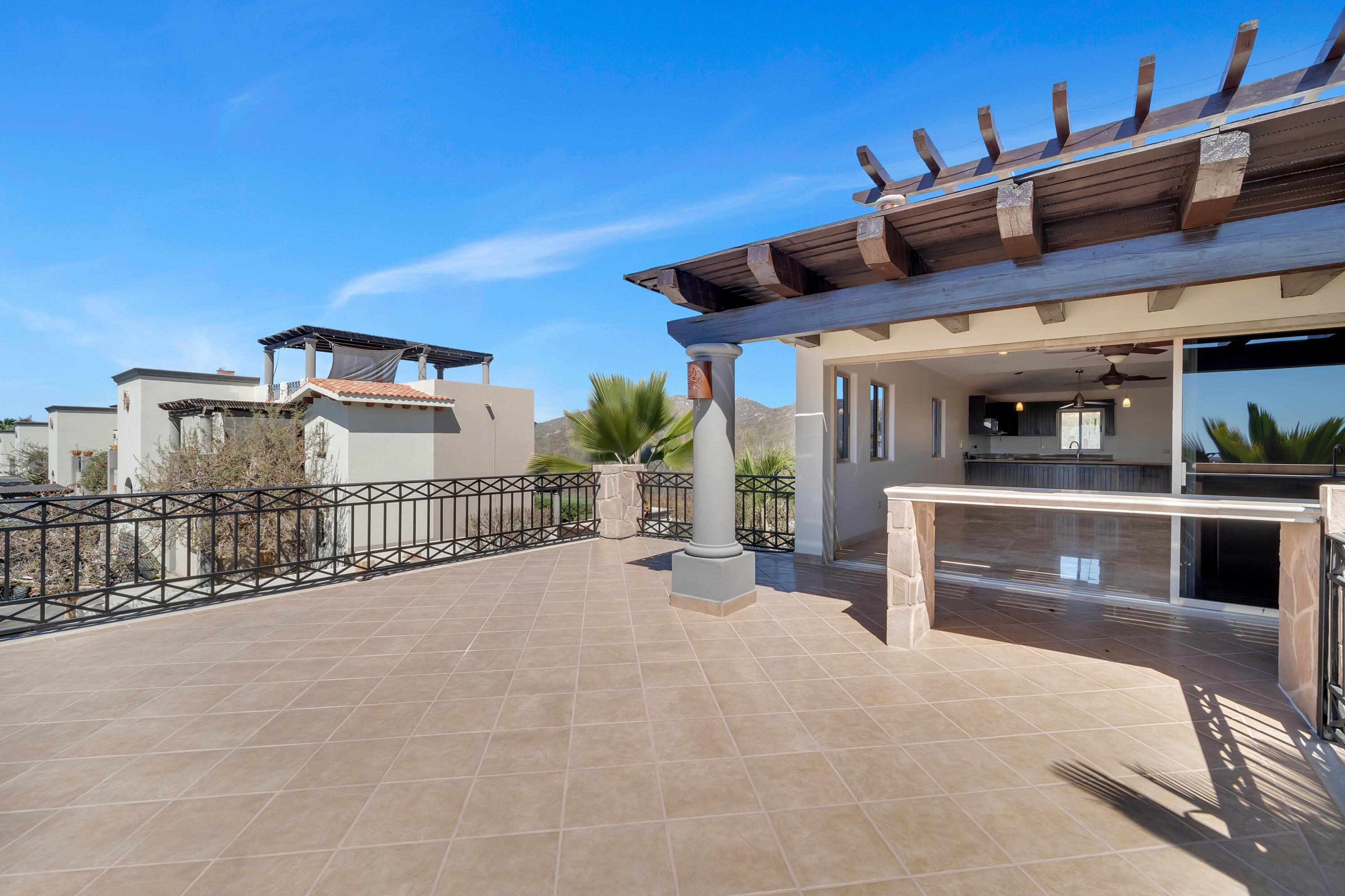 Casa 54 Los Cangrejos, Ventanas Phase 1