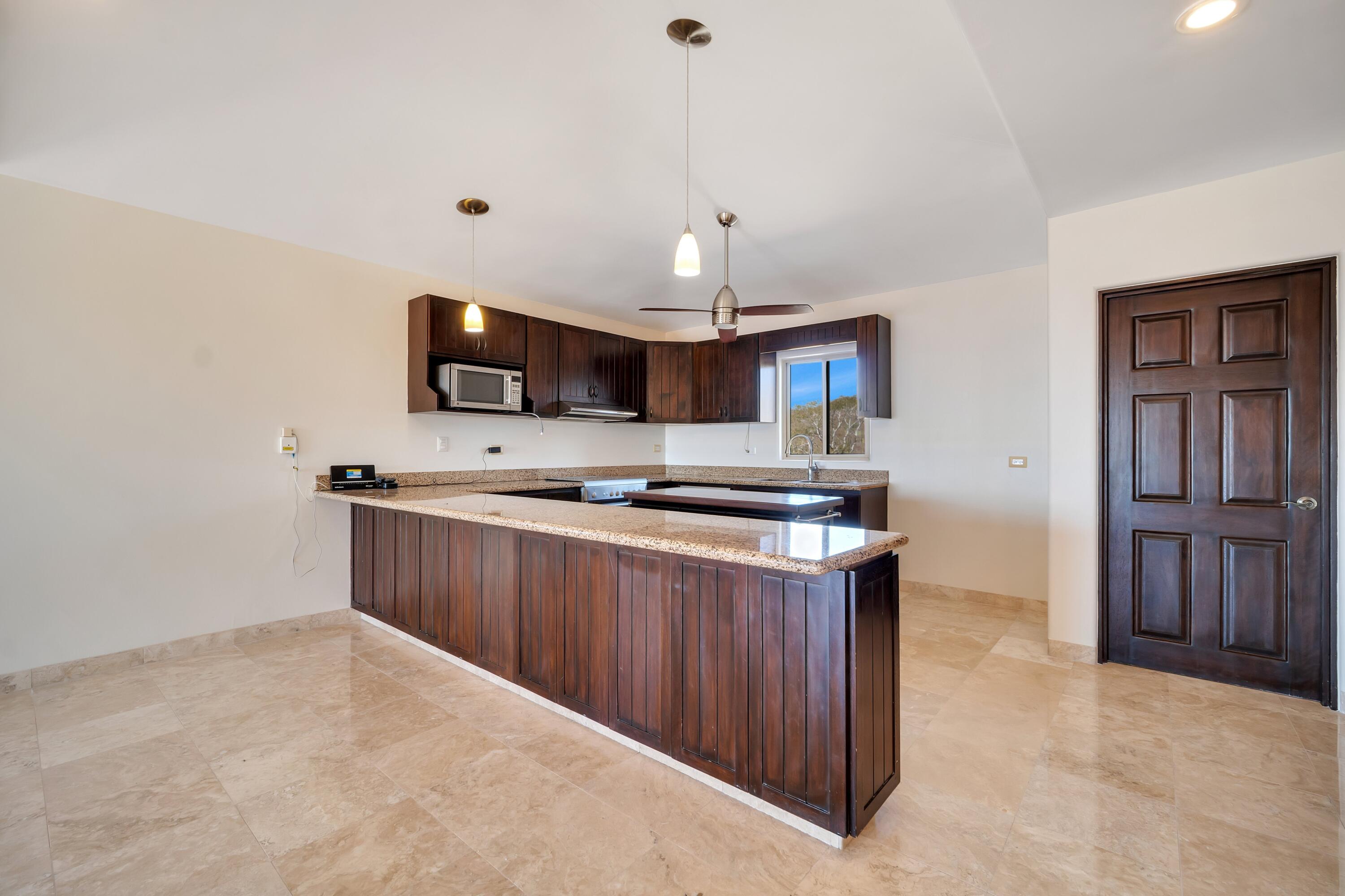 Casa 54 Los Cangrejos, Ventanas Phase 1