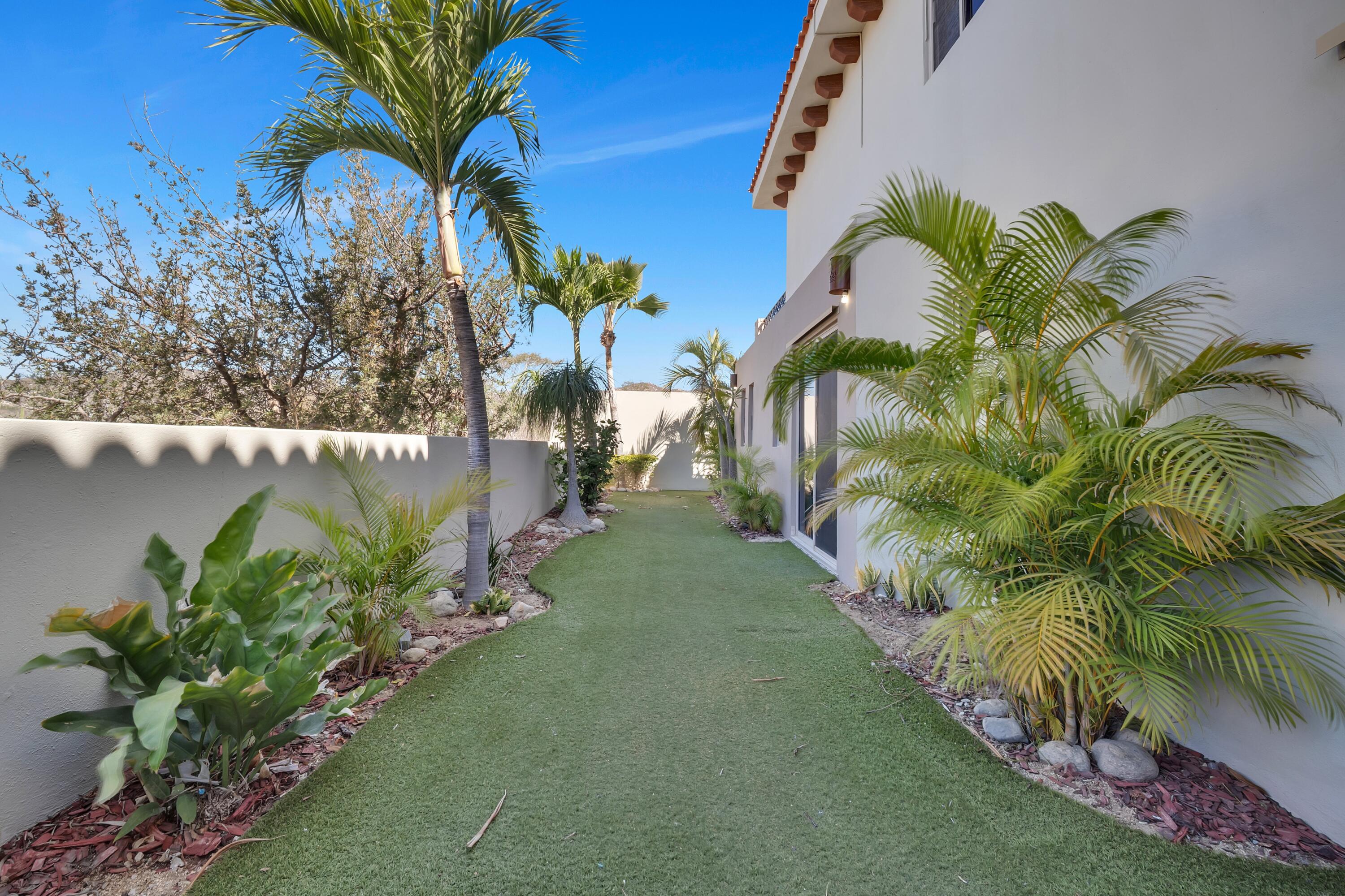 Casa 54 Los Cangrejos, Ventanas Phase 1