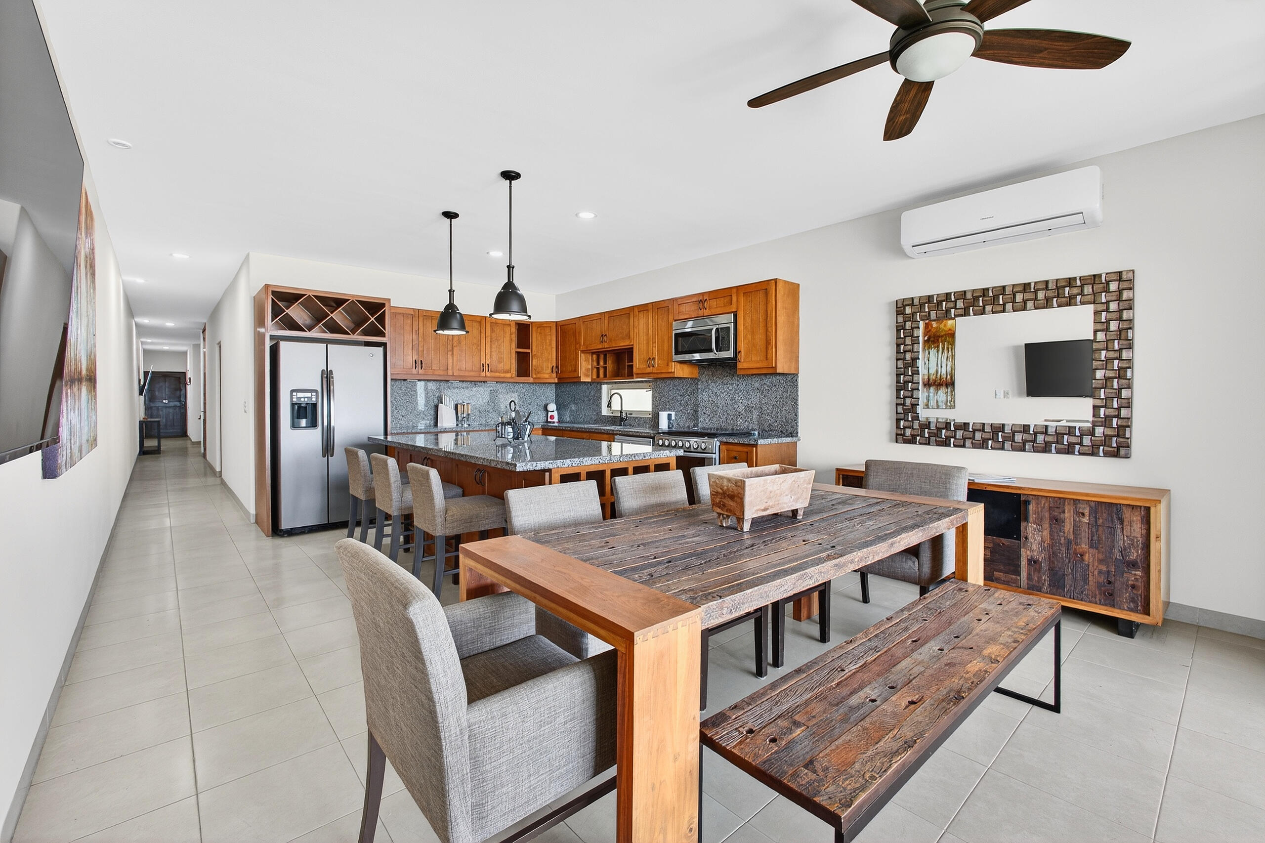 Calle Albatros, Cabo del Mar 812