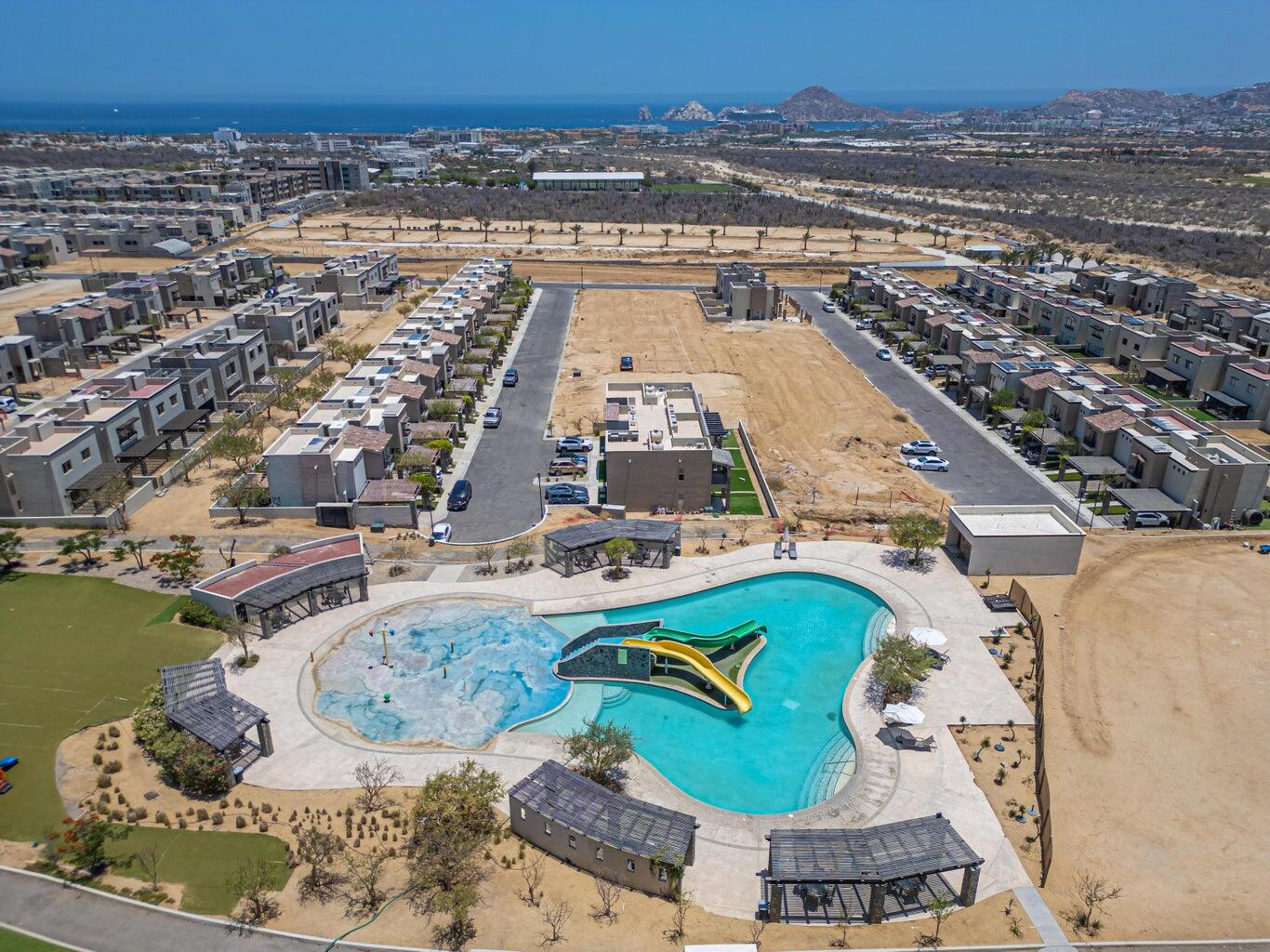 Calle Albatros, Cabo del Mar 812