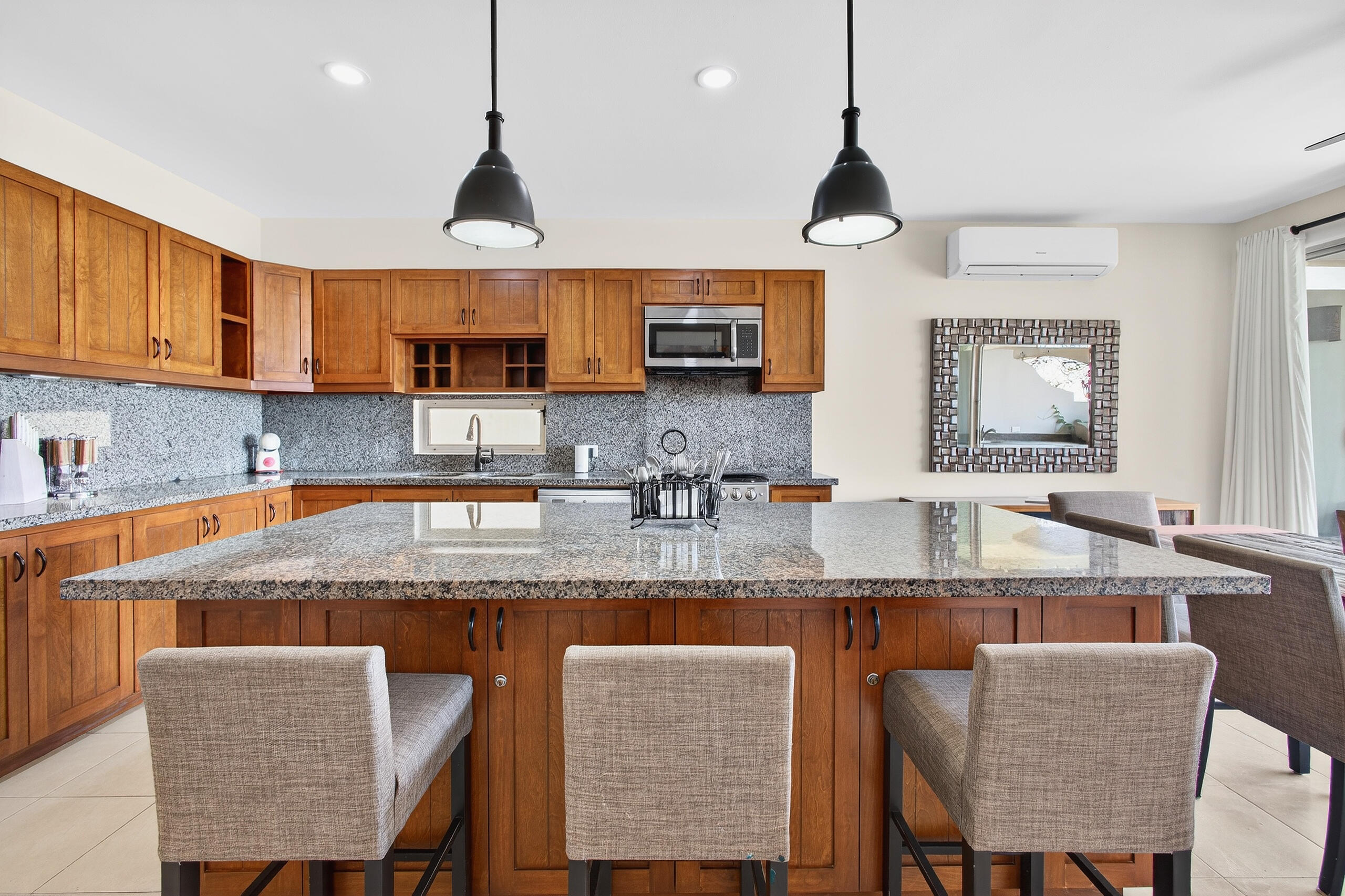 Calle Albatros, Cabo del Mar 812