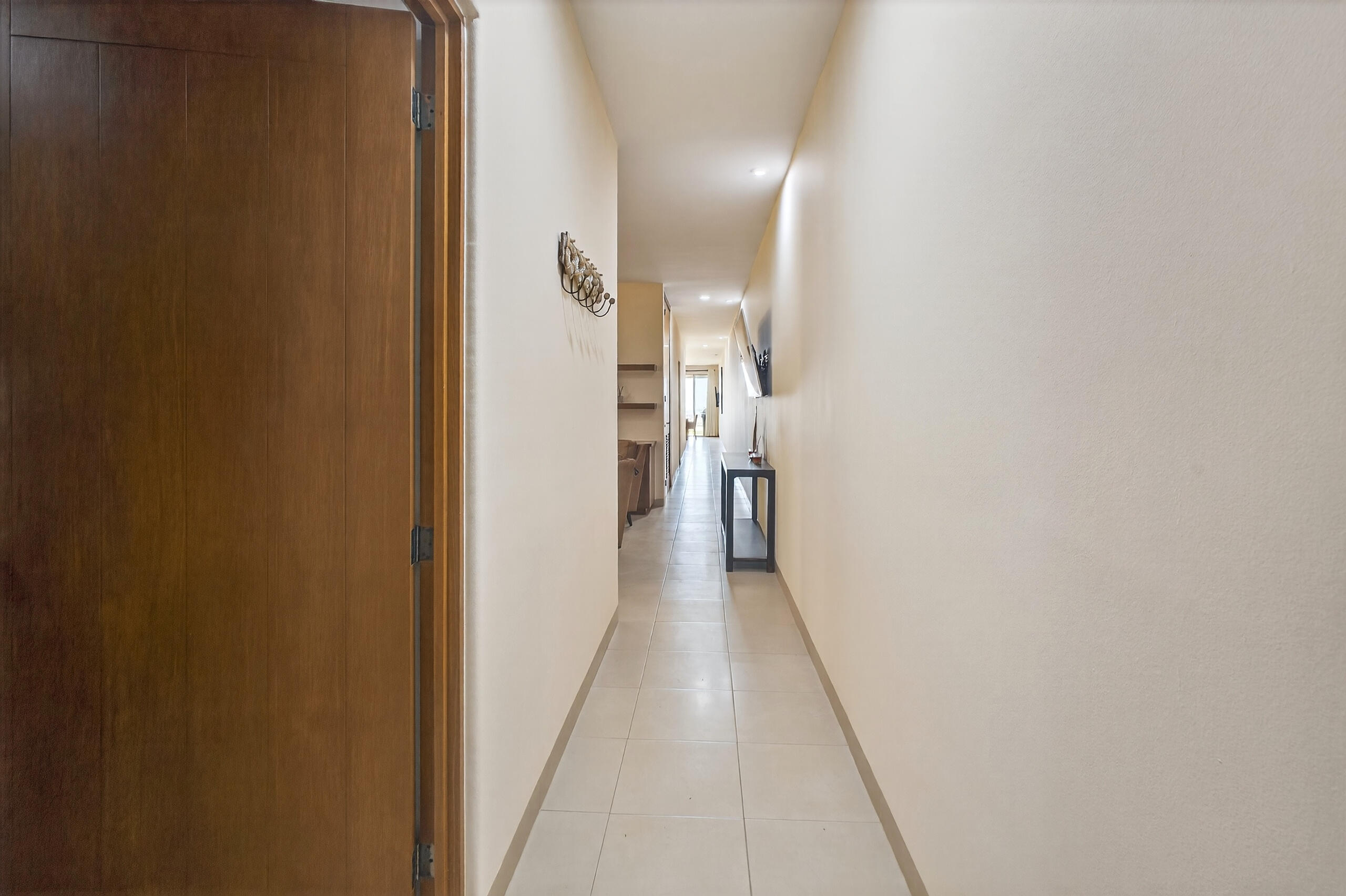 Calle Albatros, Cabo del Mar 812