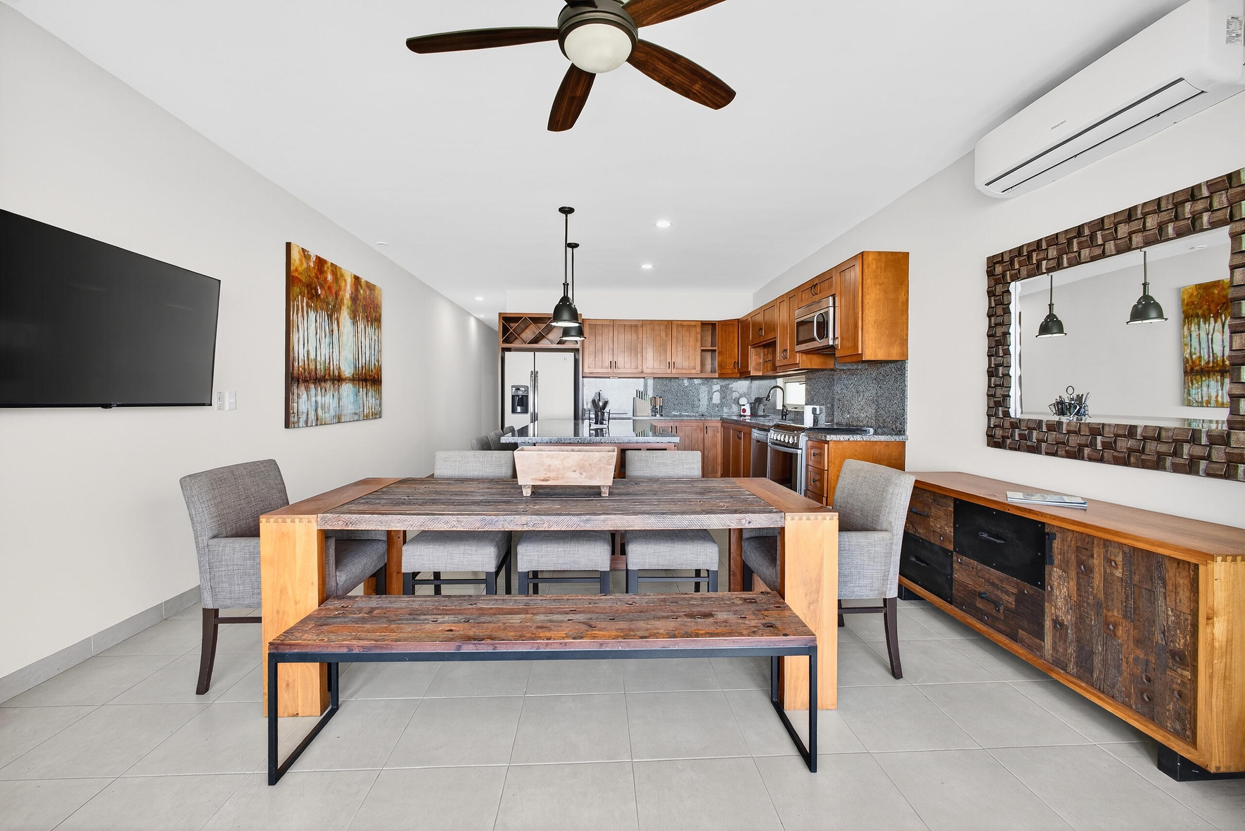 Calle Albatros, Cabo del Mar 812