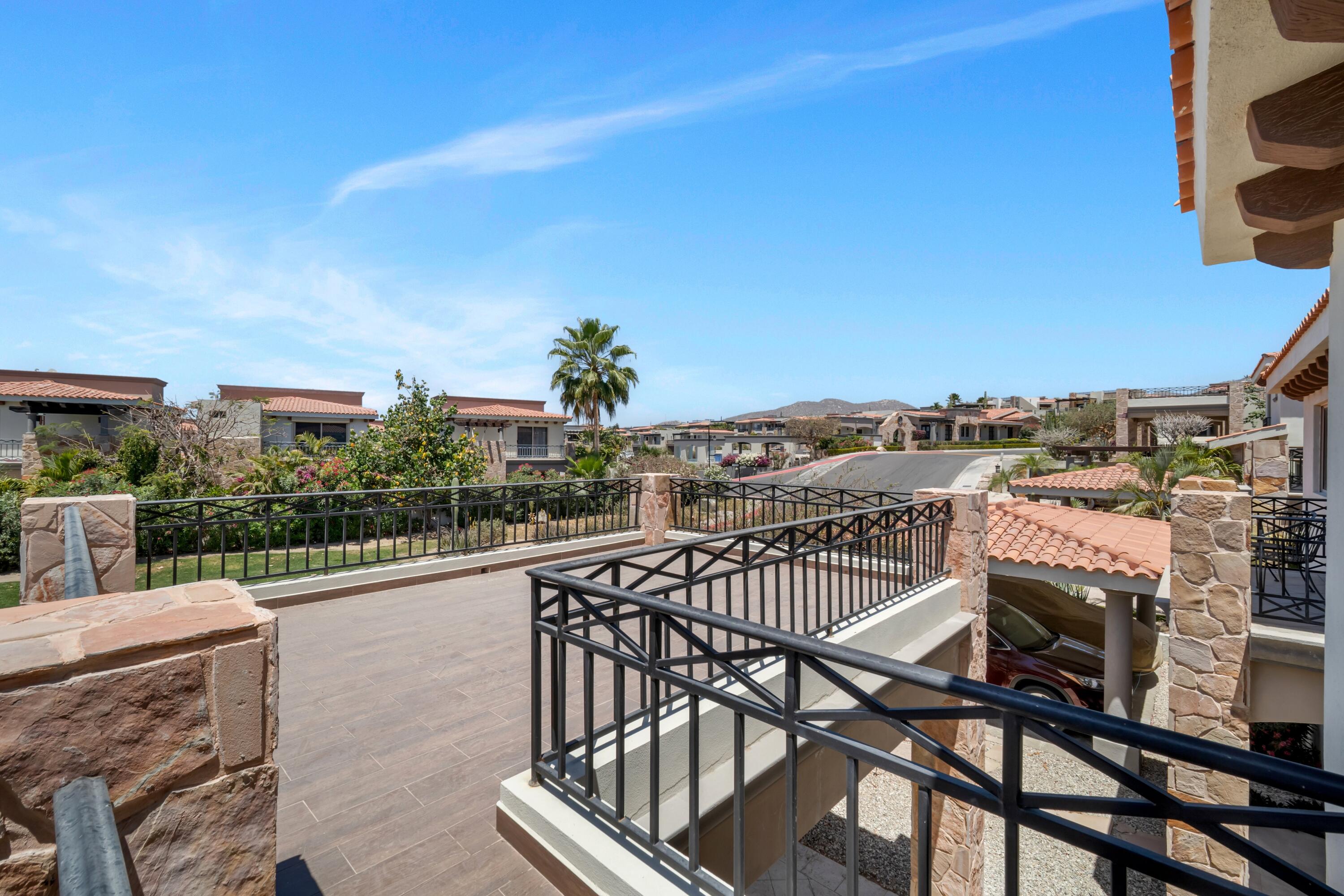 22 Las Ballenas, Ventanas Phase 1