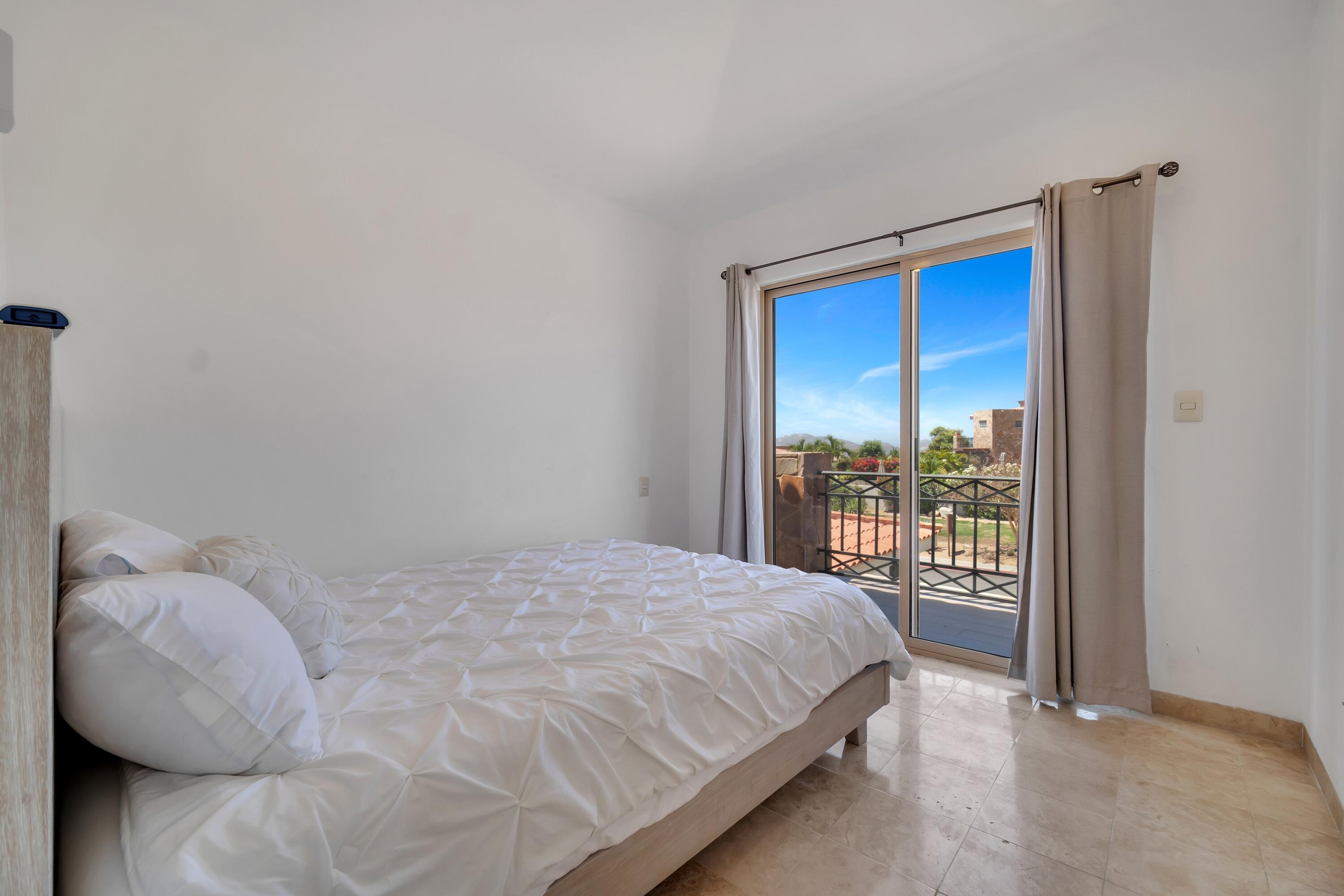 22 Las Ballenas, Ventanas Phase 1