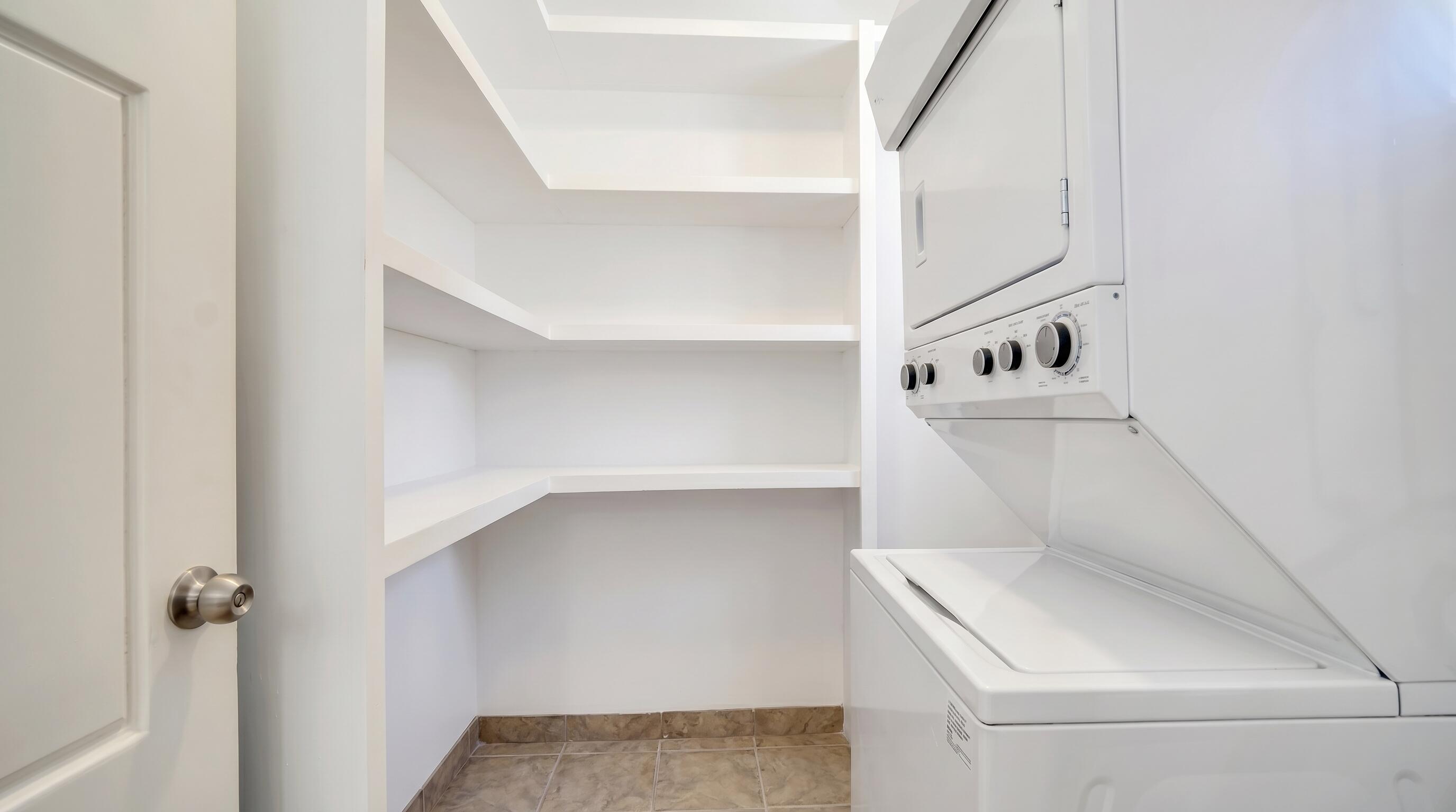 22 Las Ballenas, Ventanas Phase 1