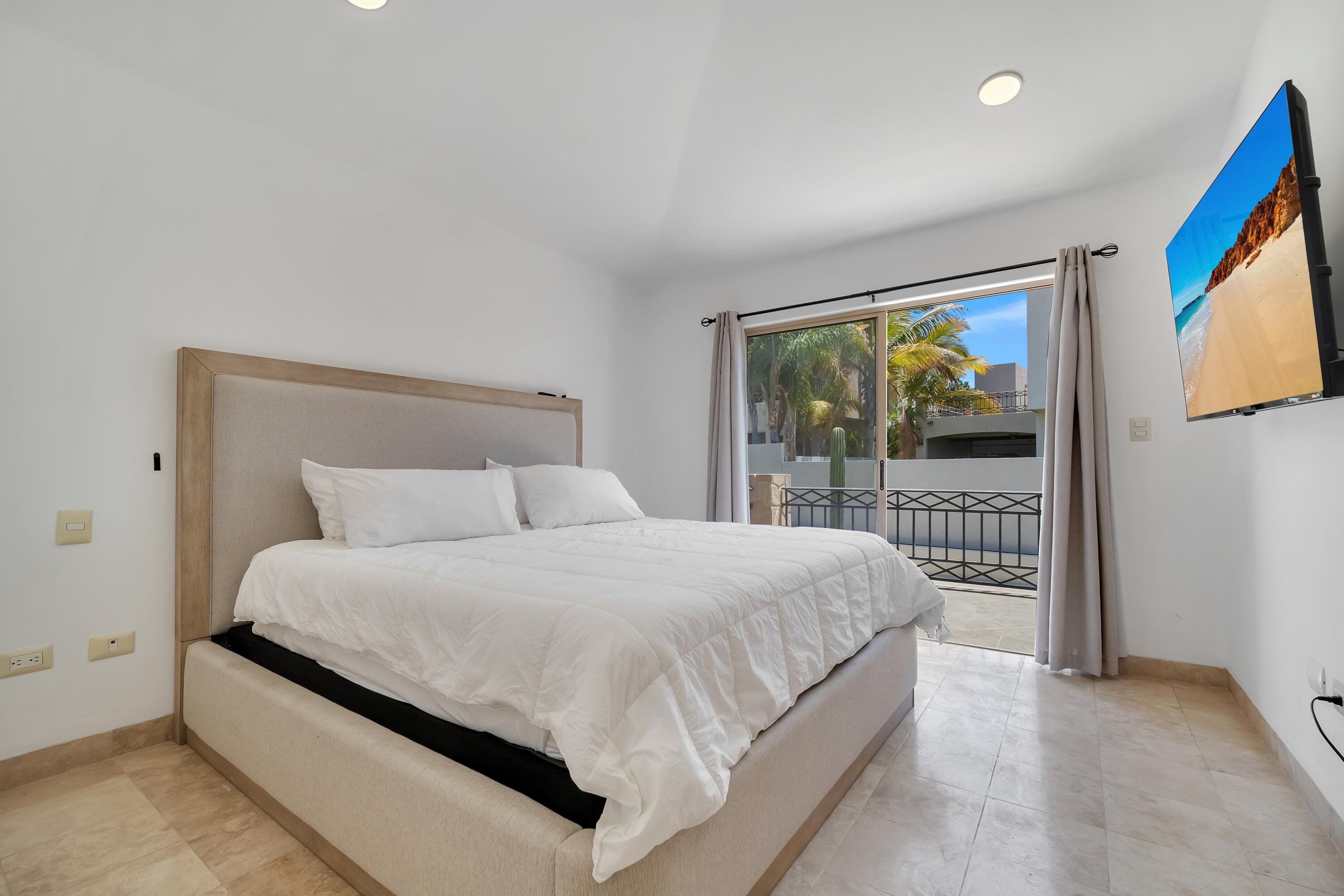 22 Las Ballenas, Ventanas Phase 1