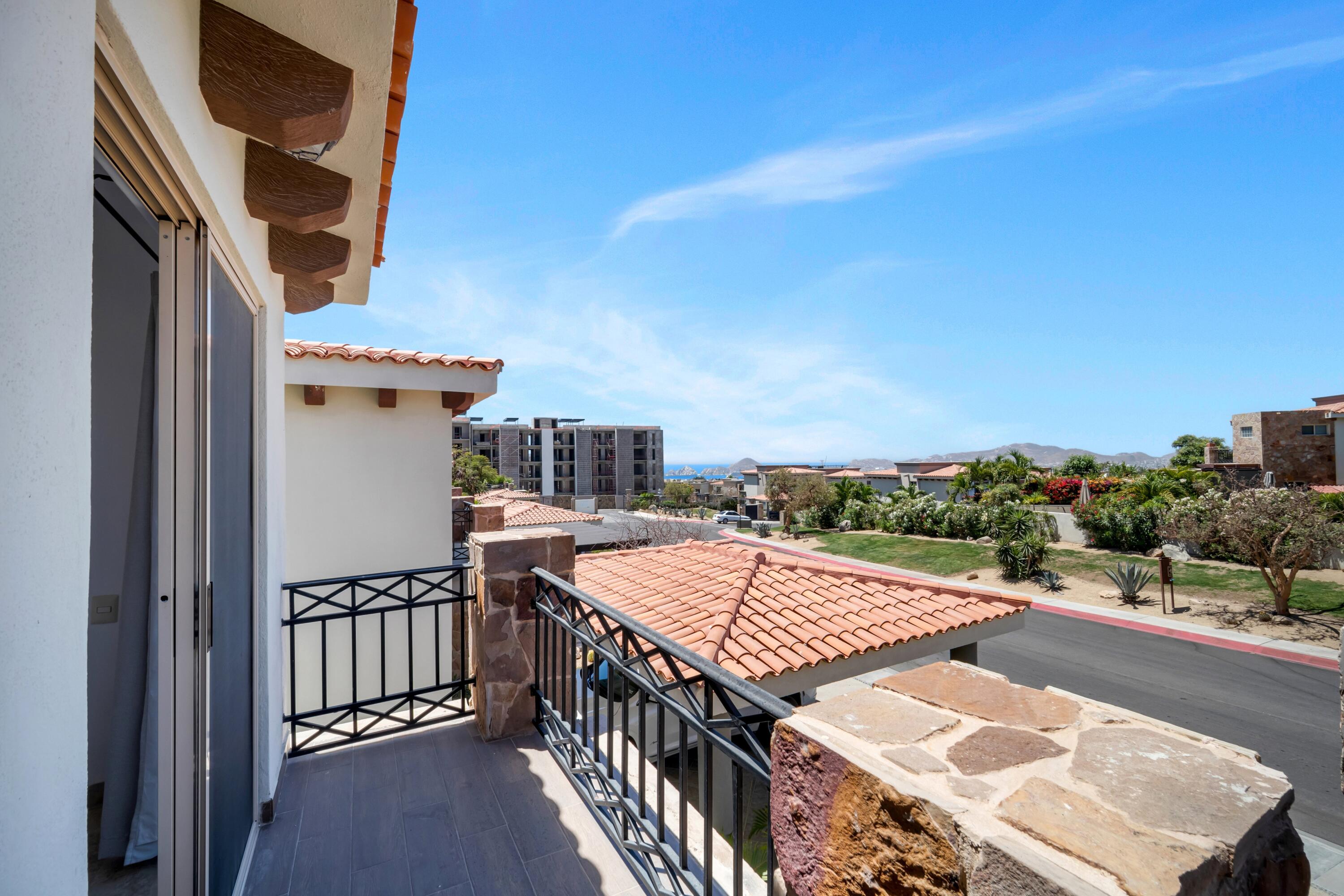 22 Las Ballenas, Ventanas Phase 1