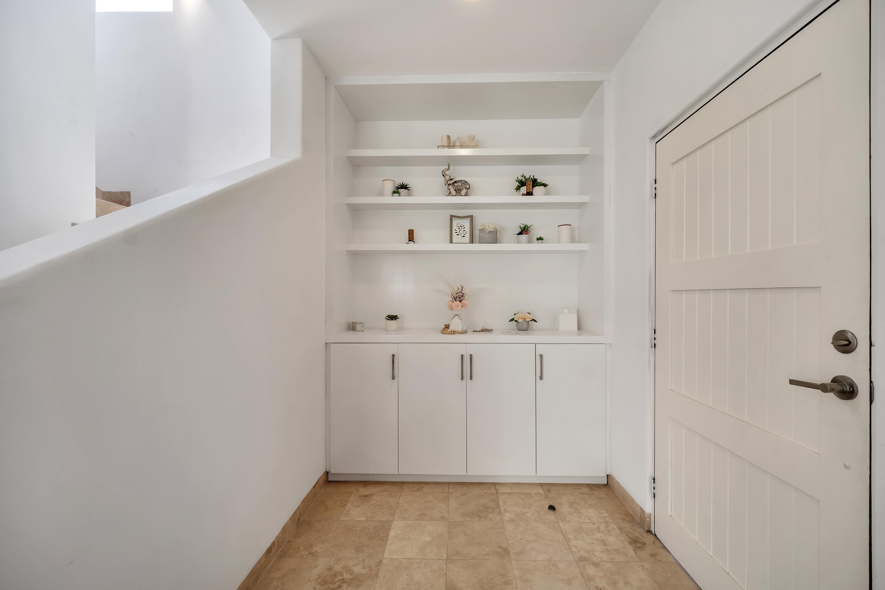 22 Las Ballenas, Ventanas Phase 1