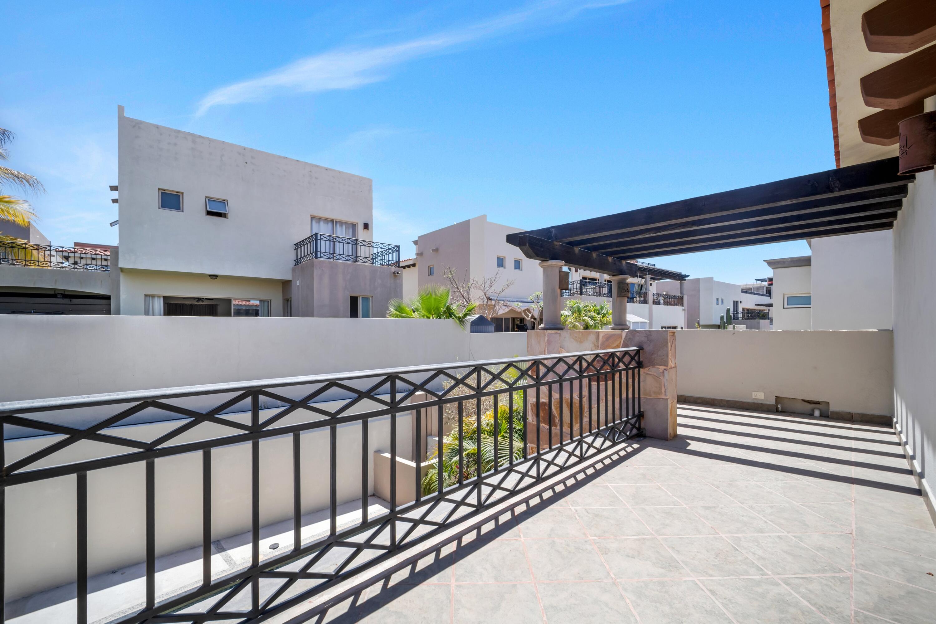 22 Las Ballenas, Ventanas Phase 1