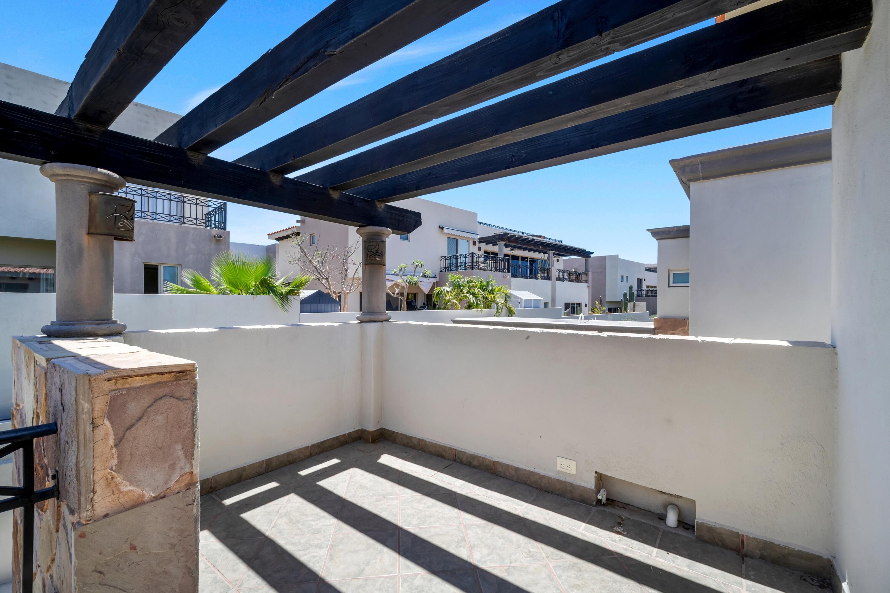 22 Las Ballenas, Ventanas Phase 1