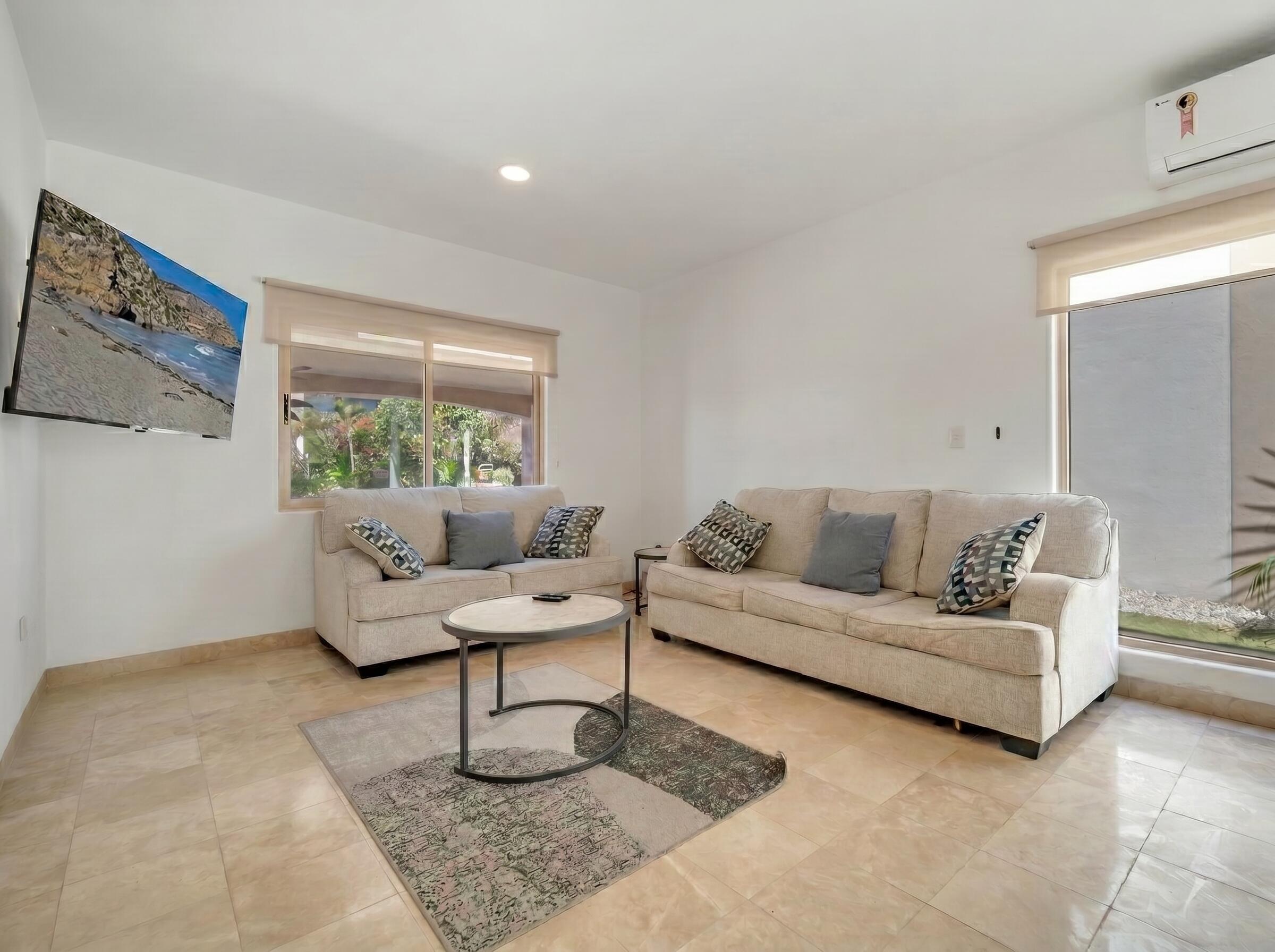 22 Las Ballenas, Ventanas Phase 1