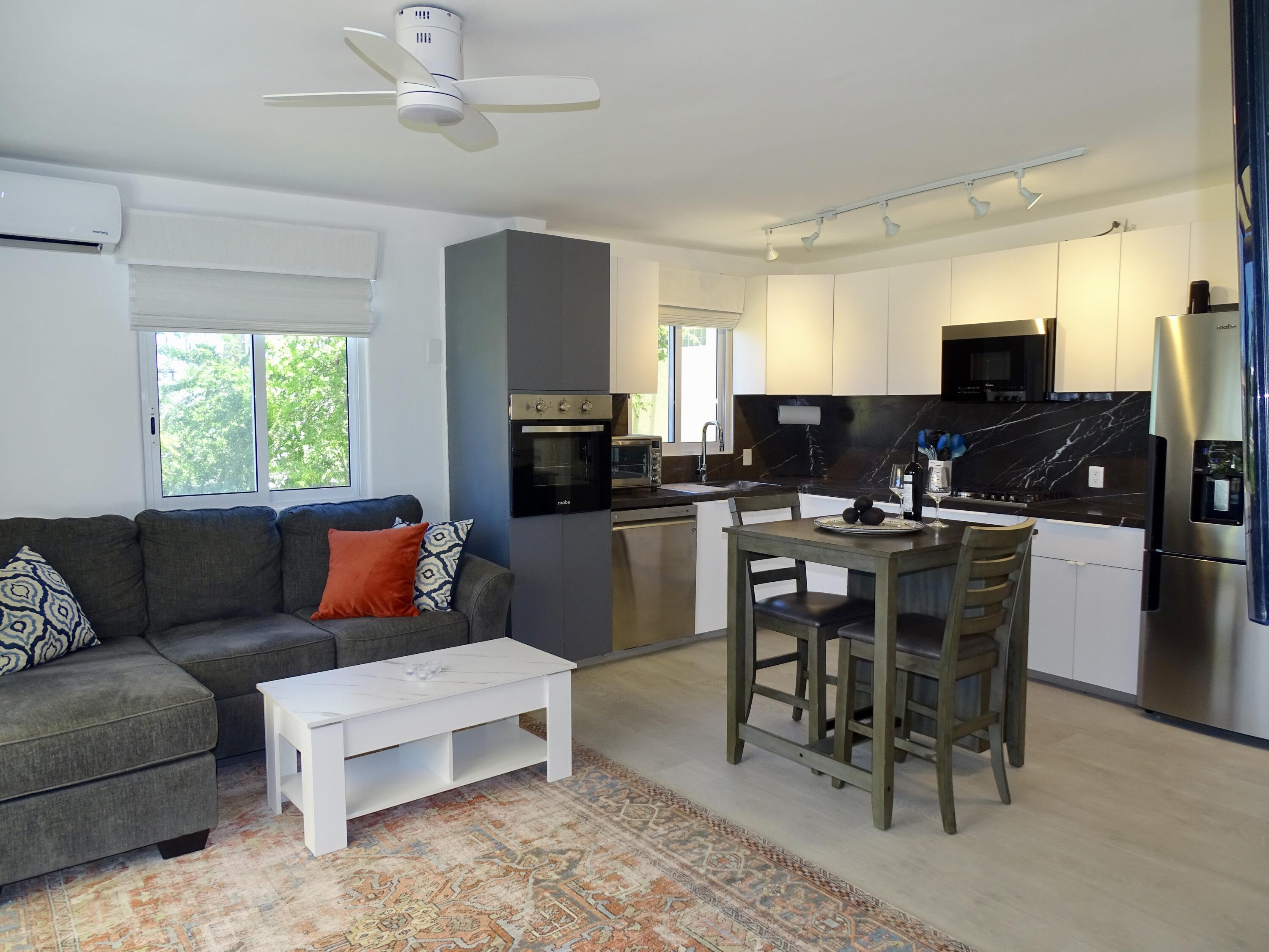 119A Paseo de Los Cabos, Casa Cazadora