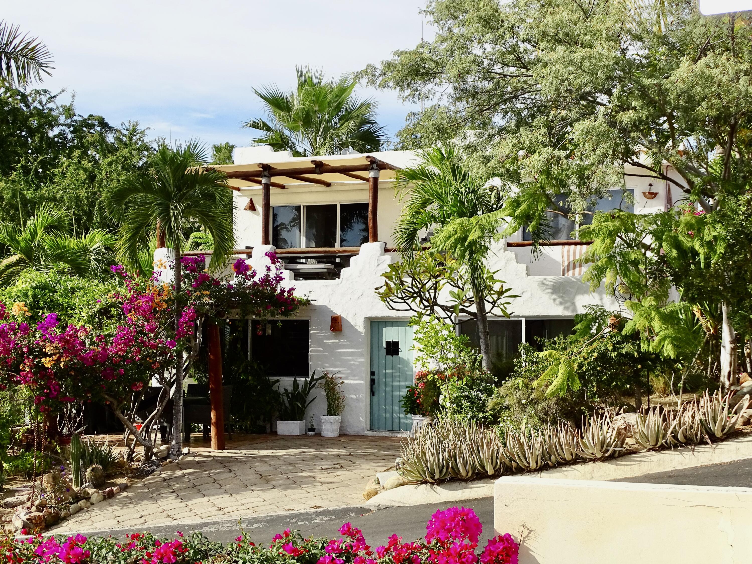 119A Paseo de Los Cabos, Casa Cazadora