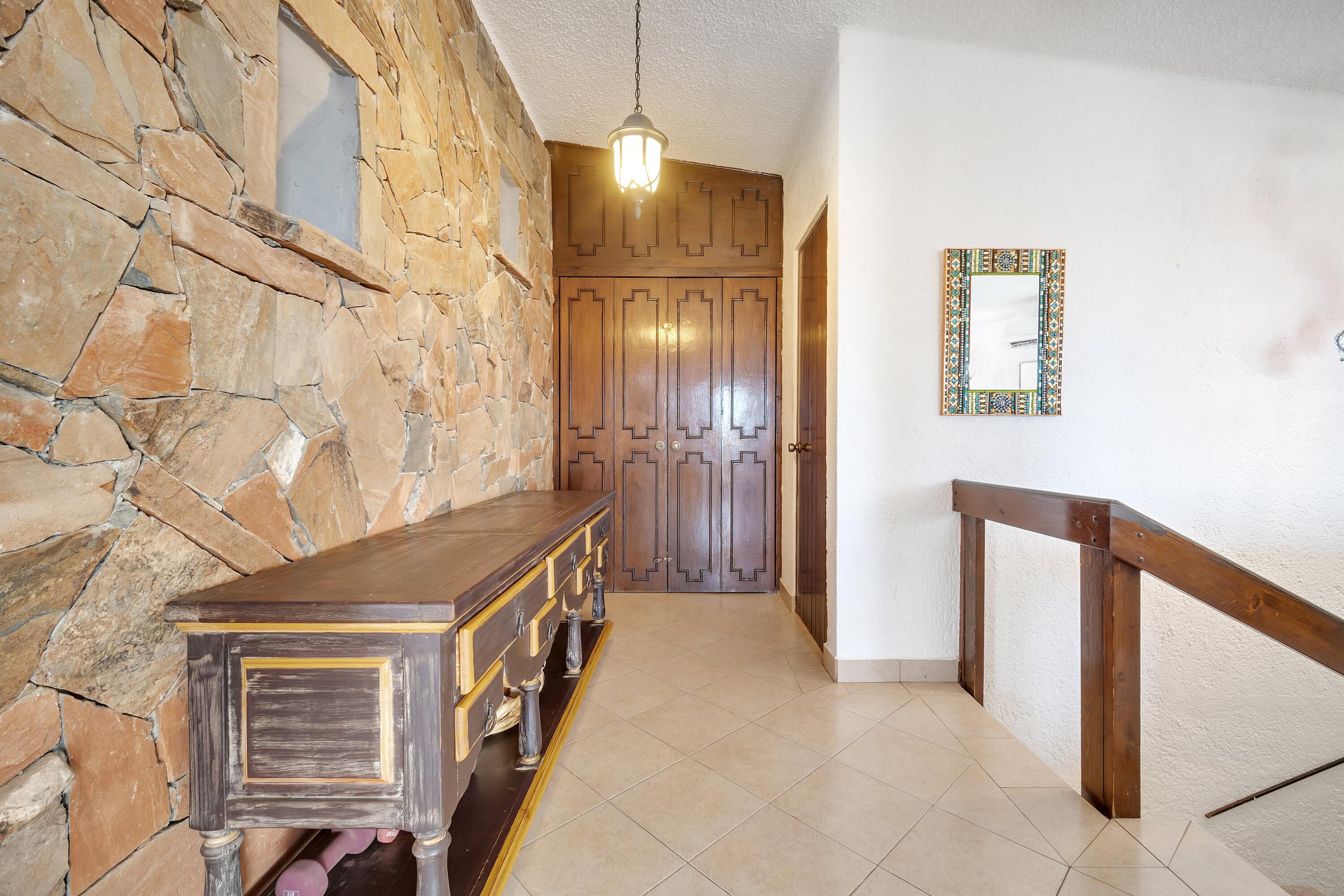 Camino del Conejo, PEDREGAL, Villa Jake