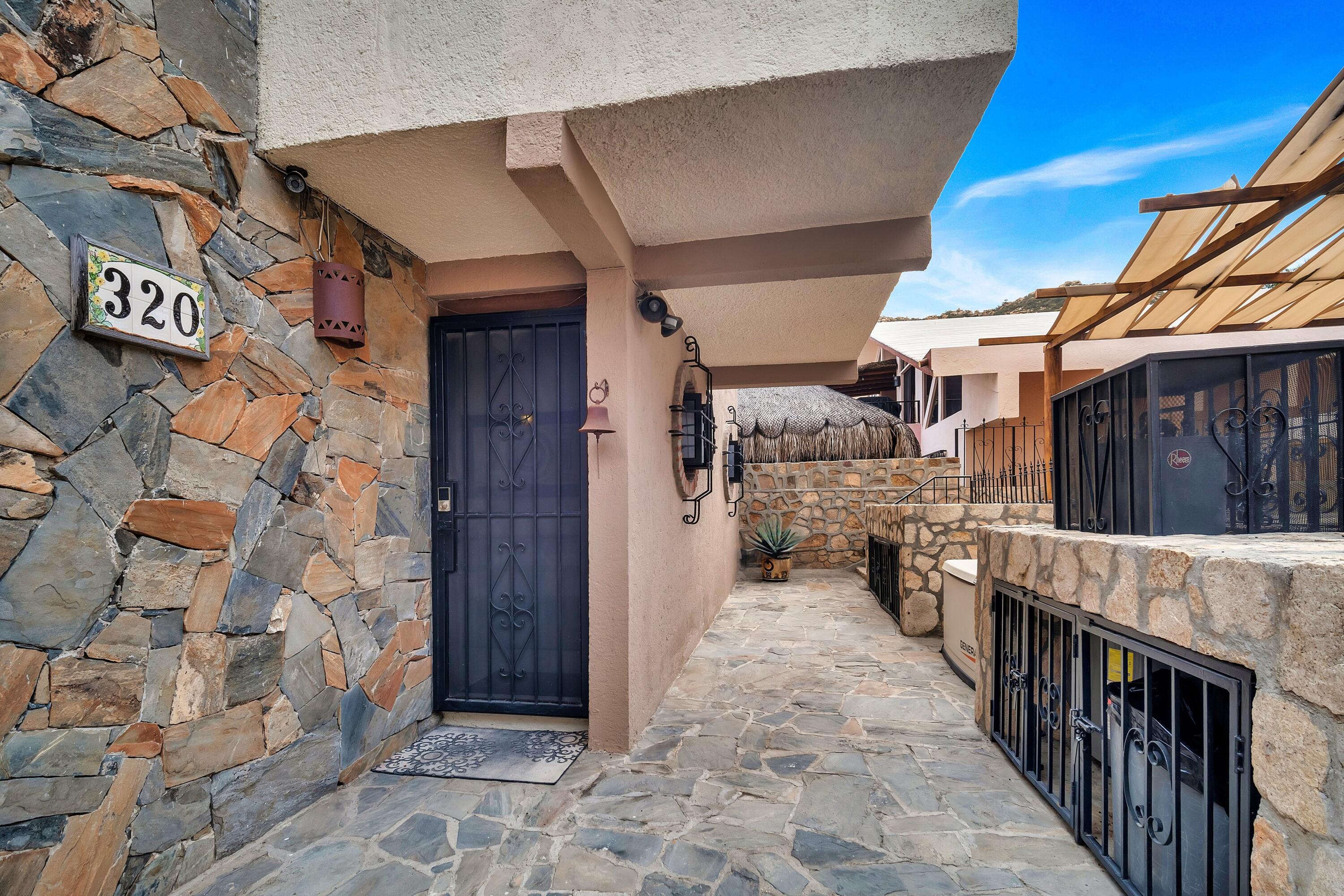 Camino del Conejo, PEDREGAL, Villa Jake