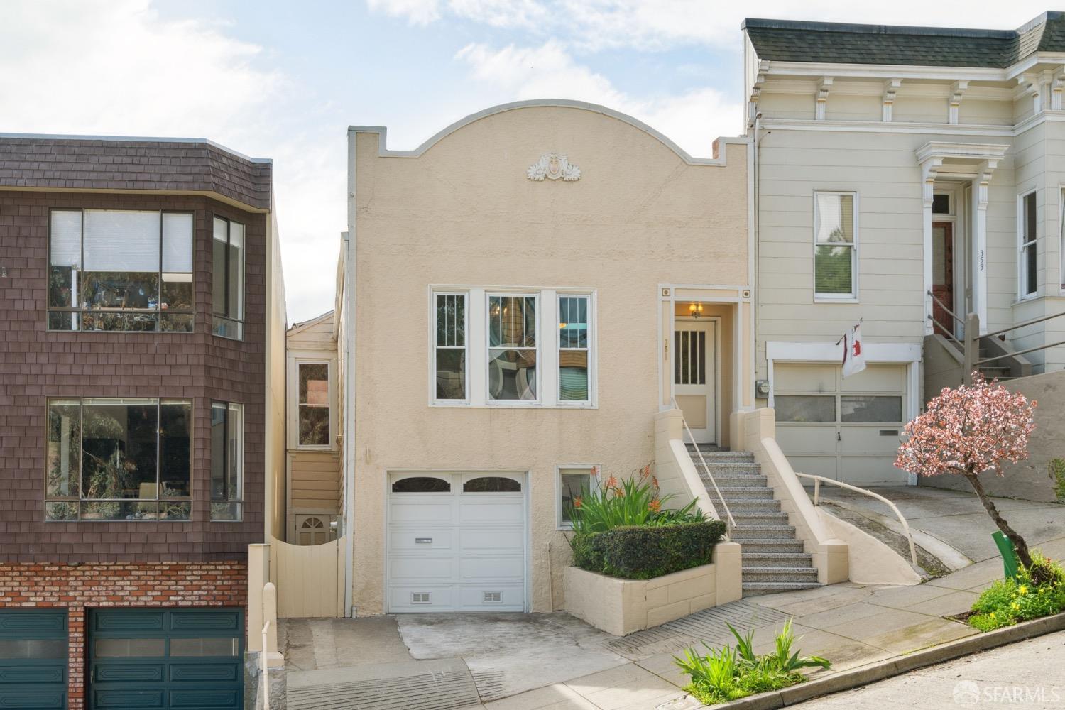 351 Hill Street