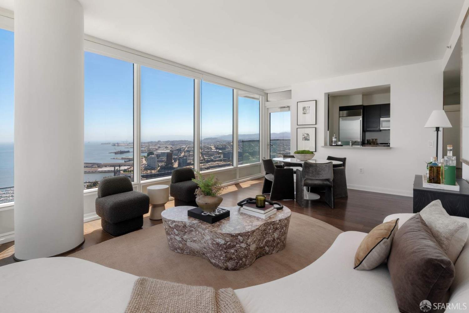 425 1st Street # 4402