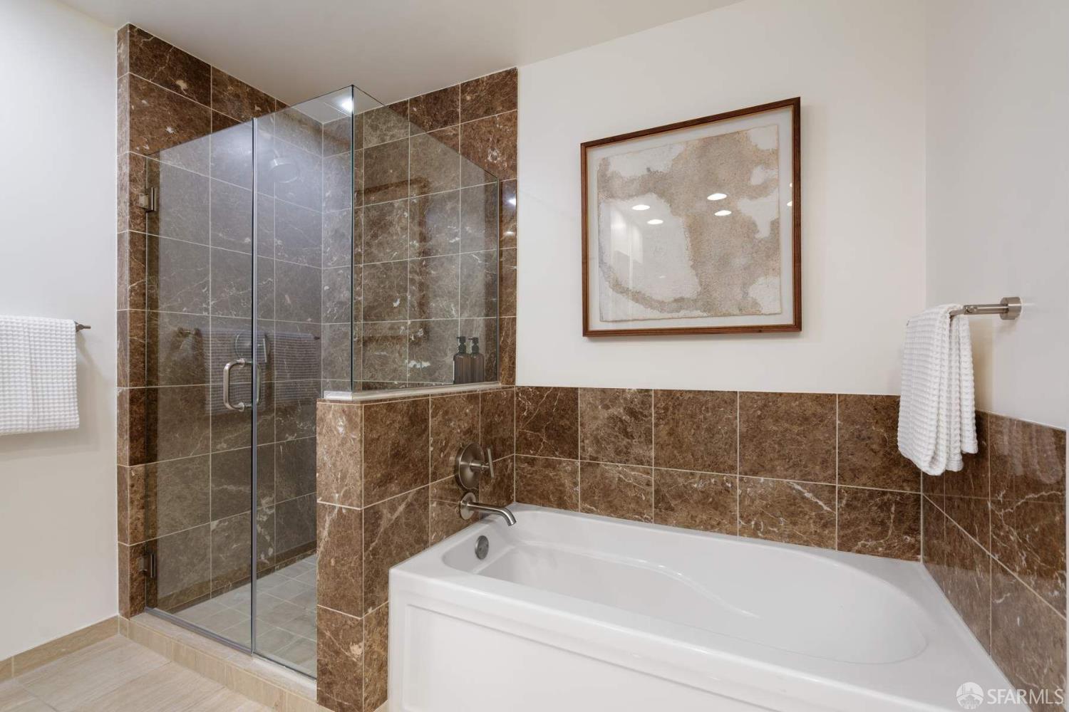 425 1st Street # 4402