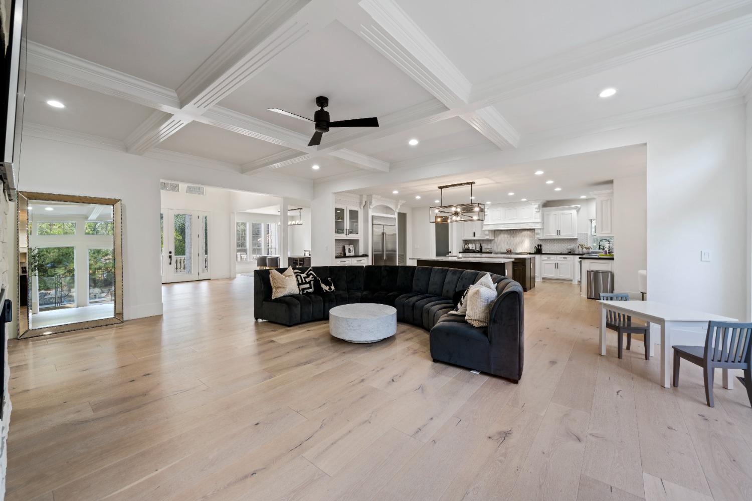 9040 S Los Lagos Circle