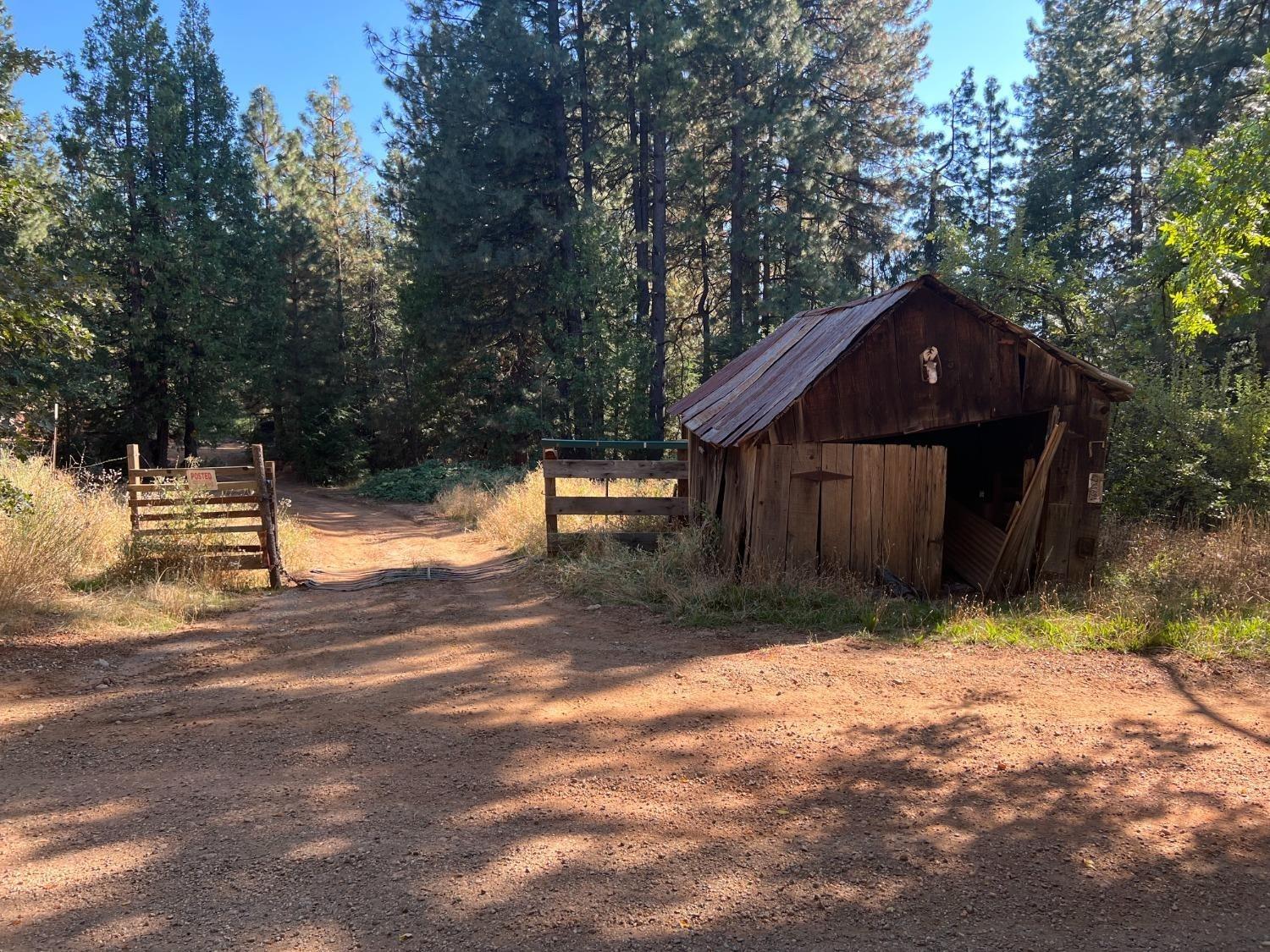 17506 Lowell Hill Rd