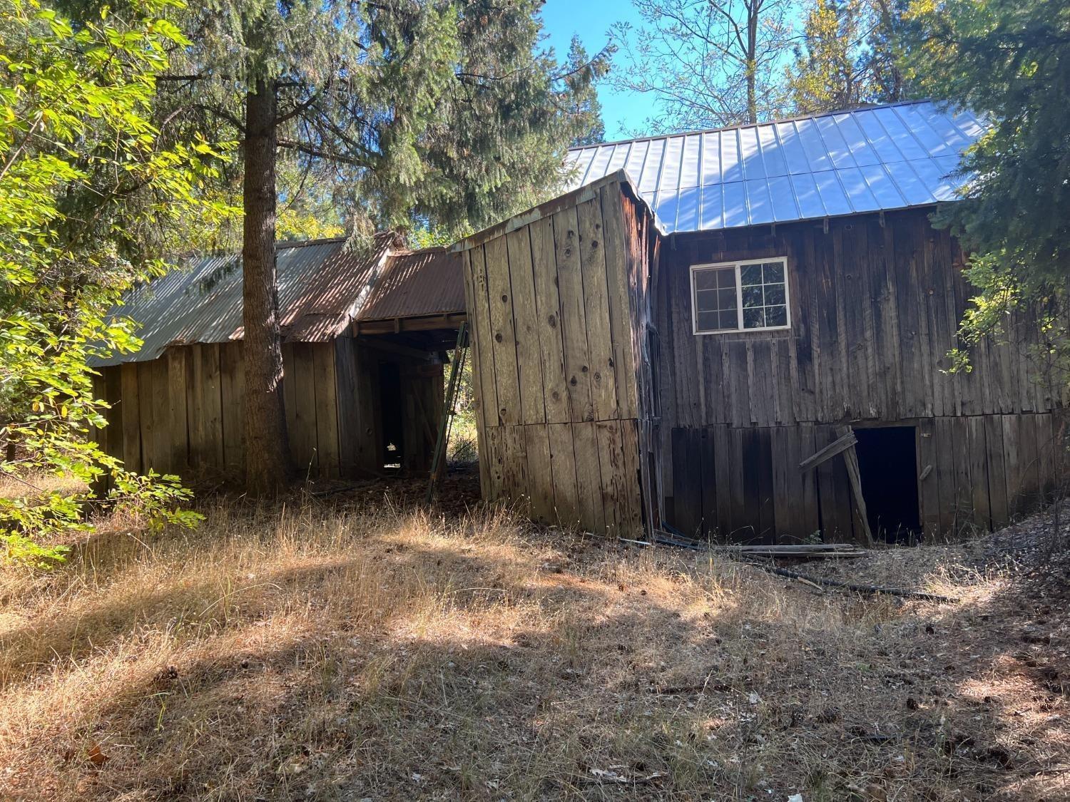 17506 Lowell Hill Rd