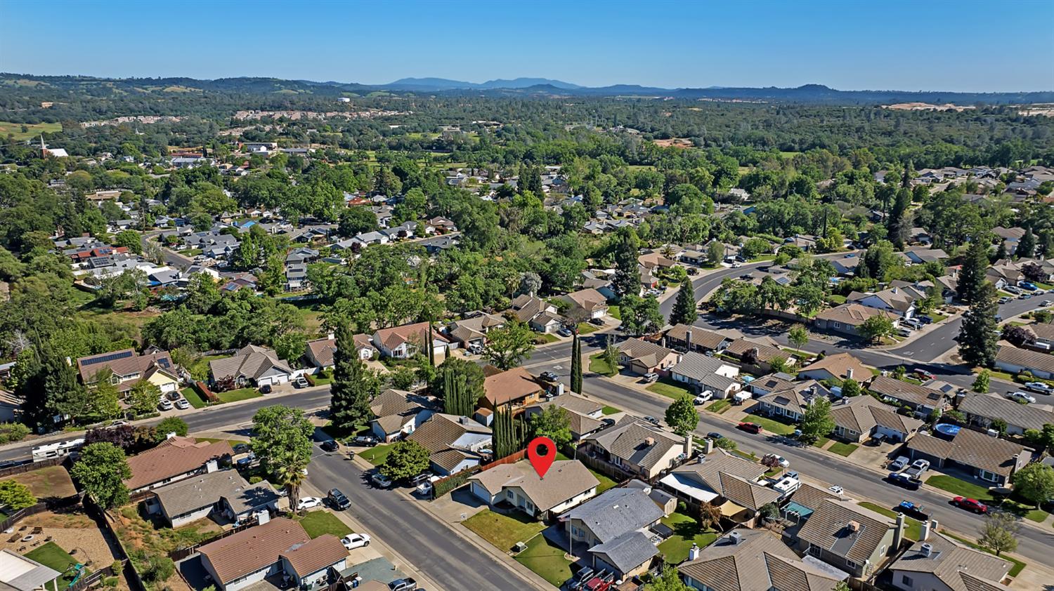 614 E Brookview Court