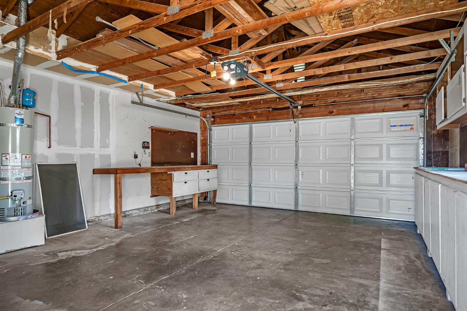 614 E Brookview Court