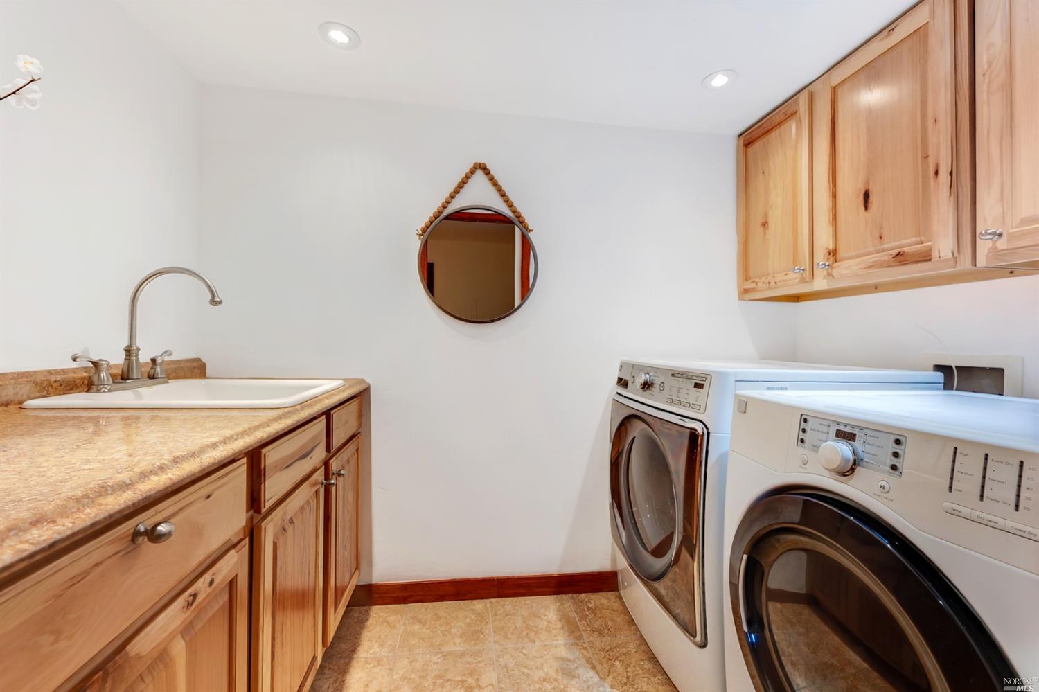 11050 Peaks Pike Road