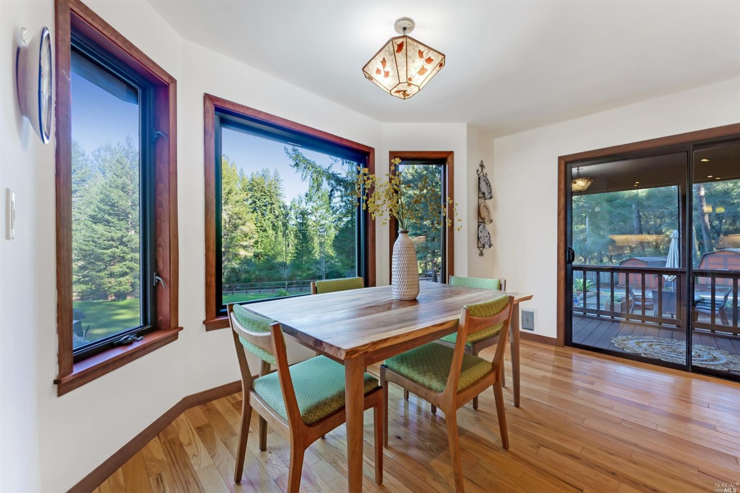 11050 Peaks Pike Road