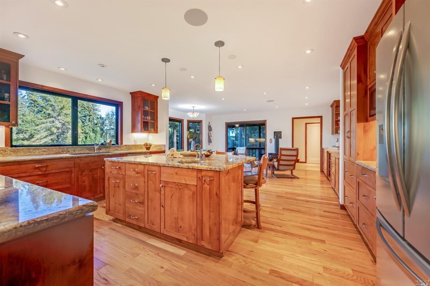 11050 Peaks Pike Road