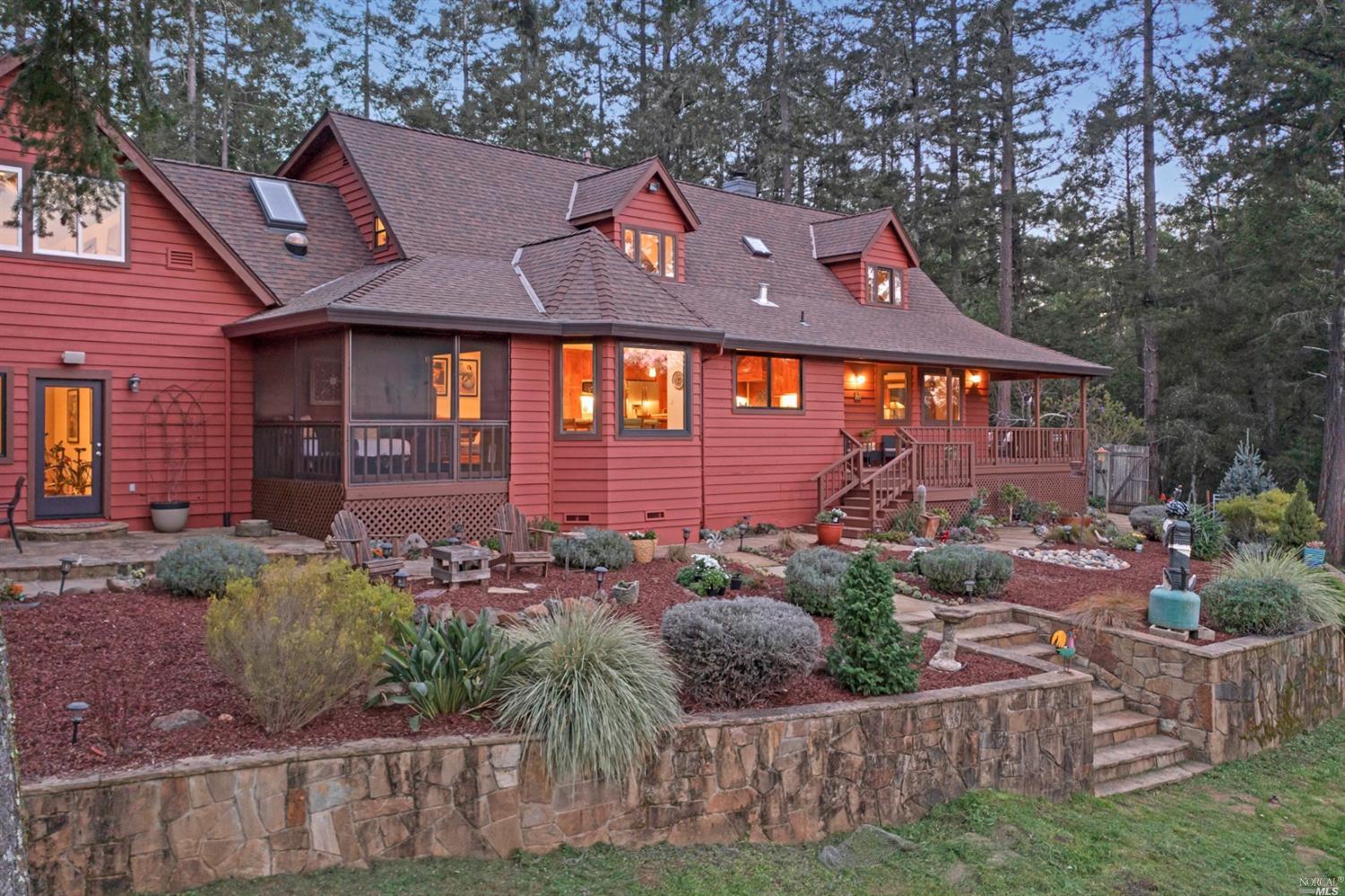 11050 Peaks Pike Road