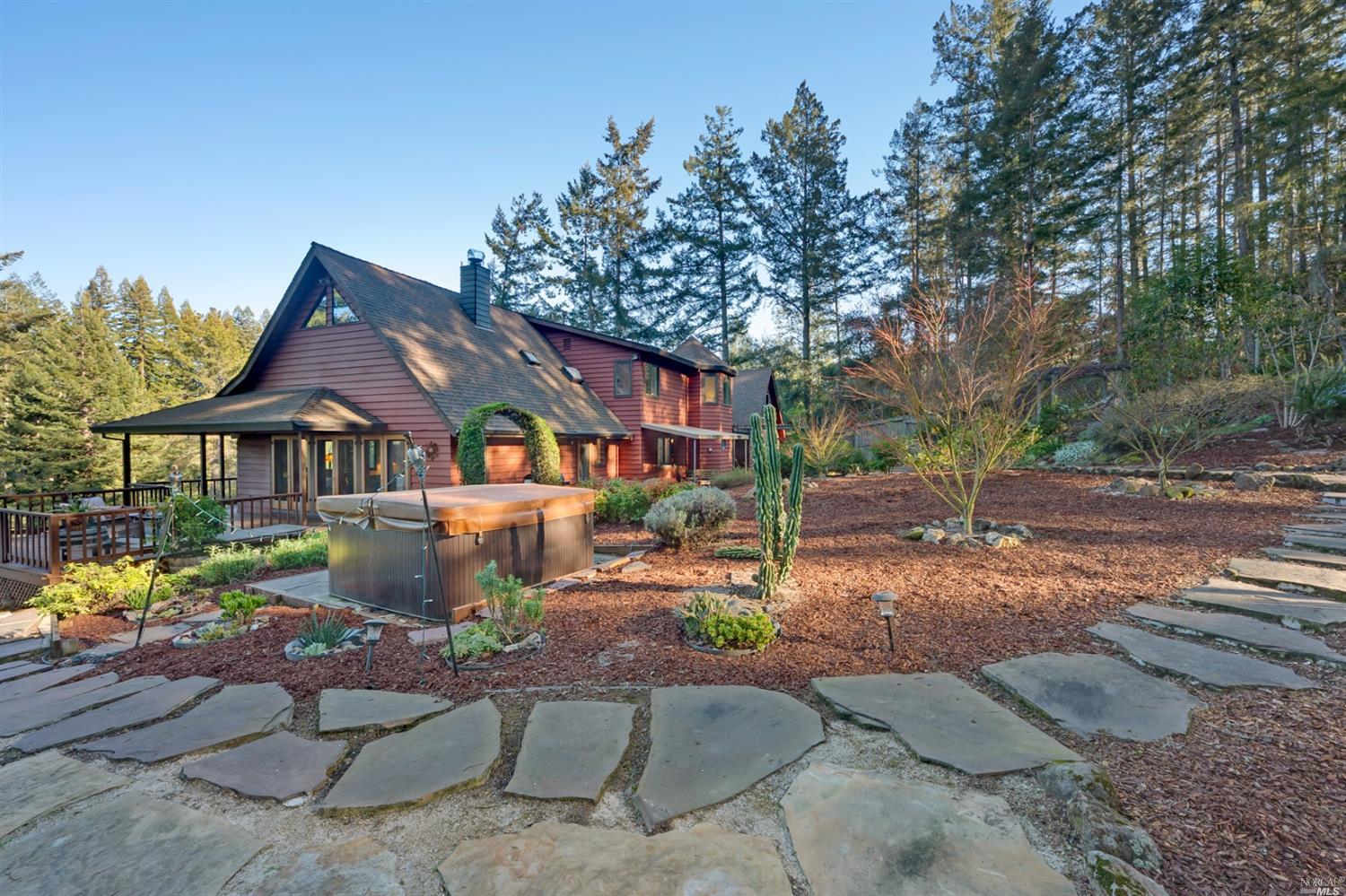 11050 Peaks Pike Road