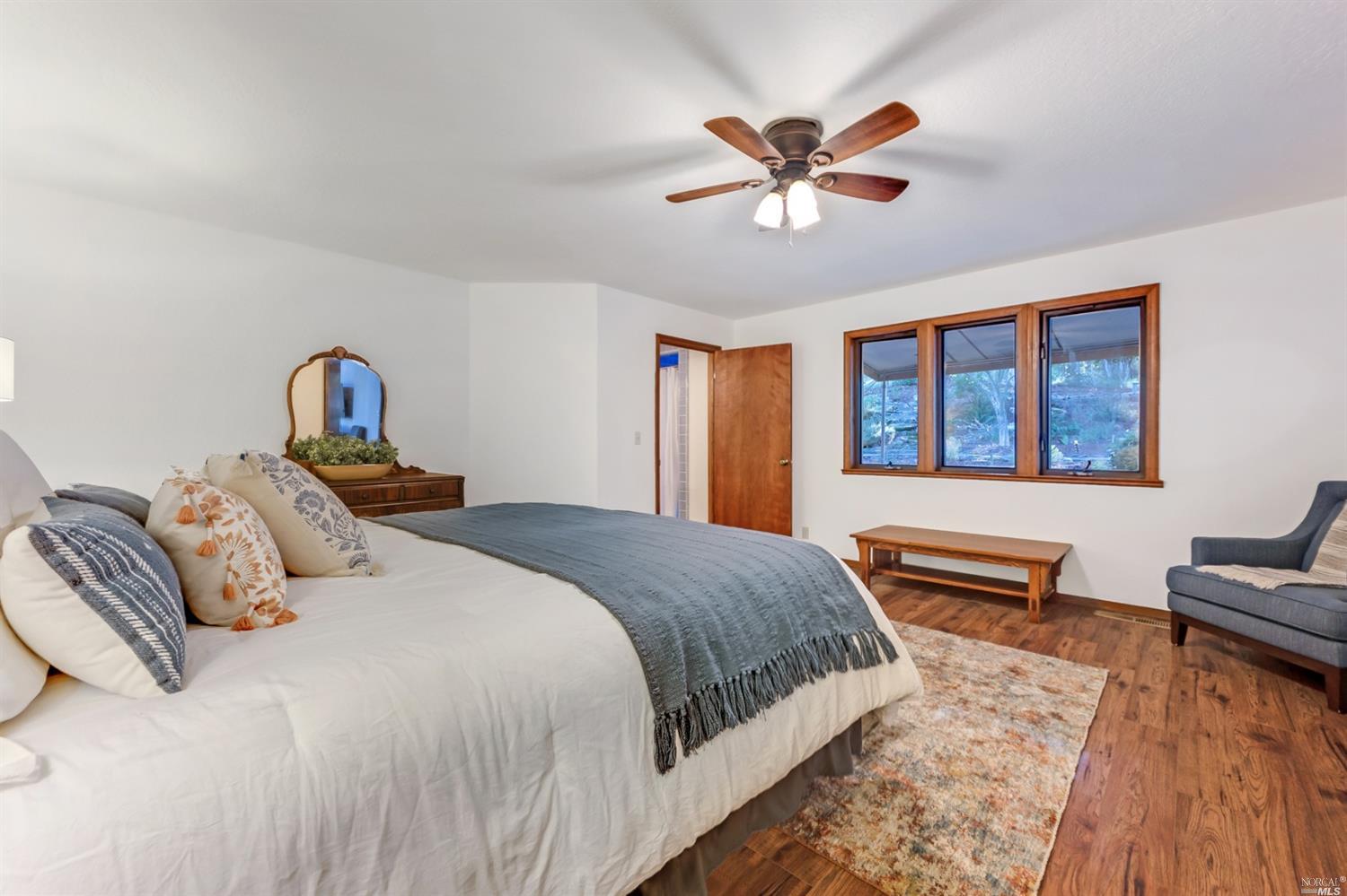 11050 Peaks Pike Road