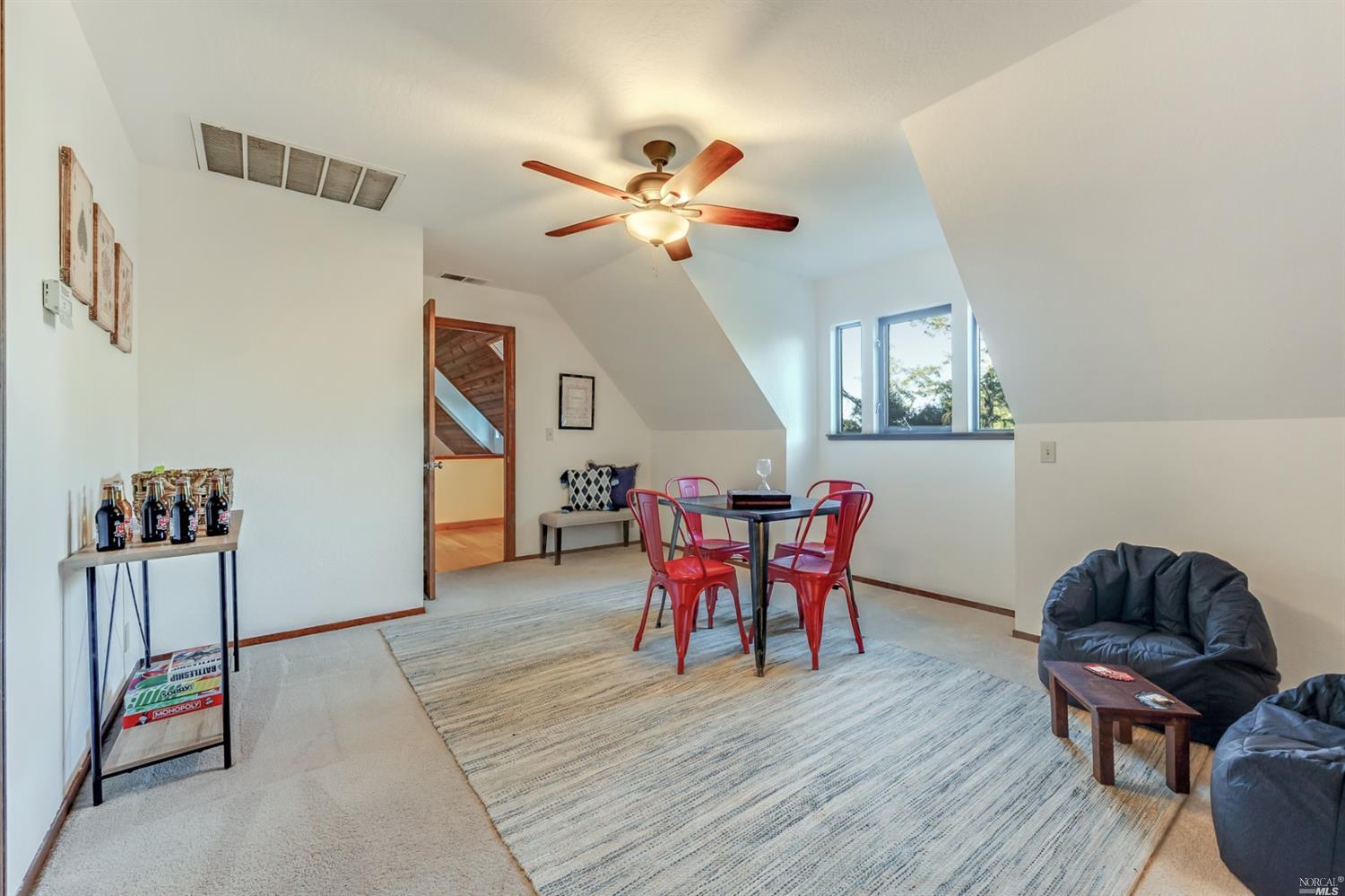 11050 Peaks Pike Road