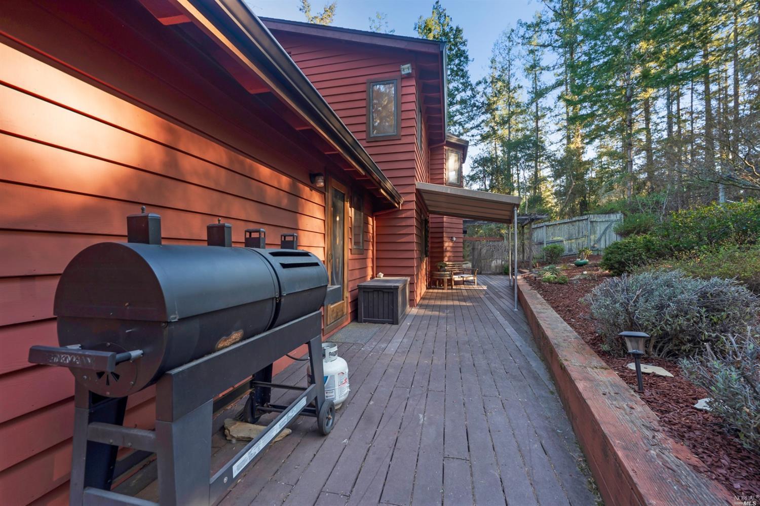 11050 Peaks Pike Road