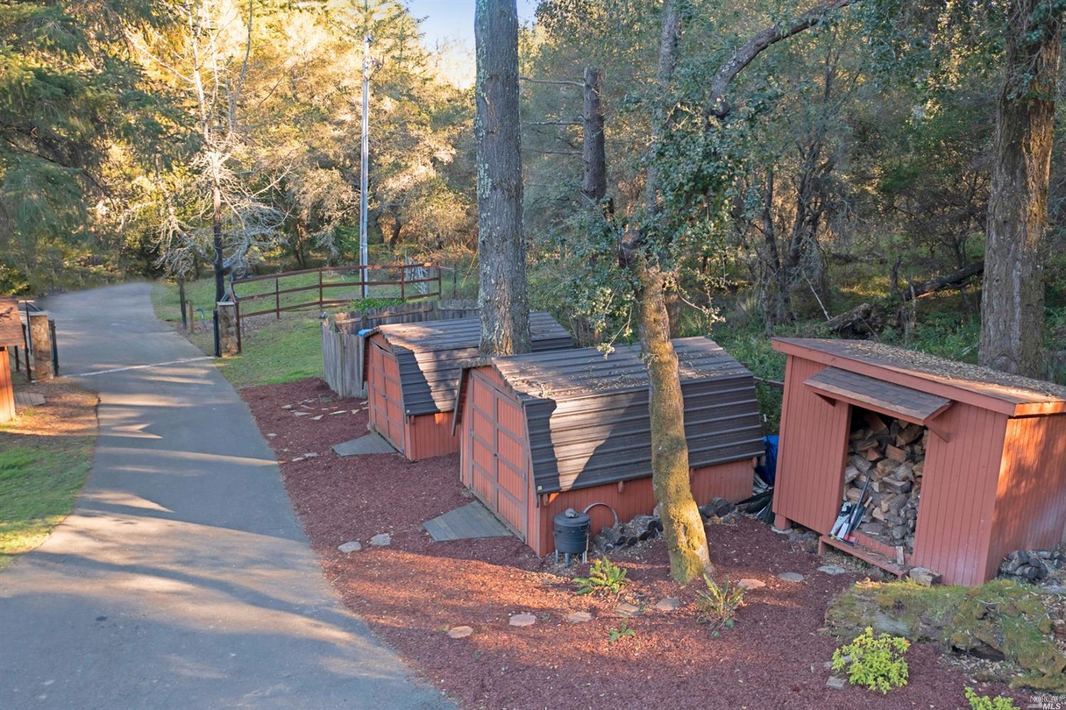 11050 Peaks Pike Road