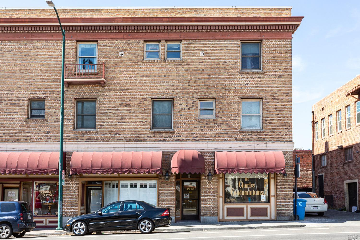 1715 Sonoma Boulevard Unit: 305